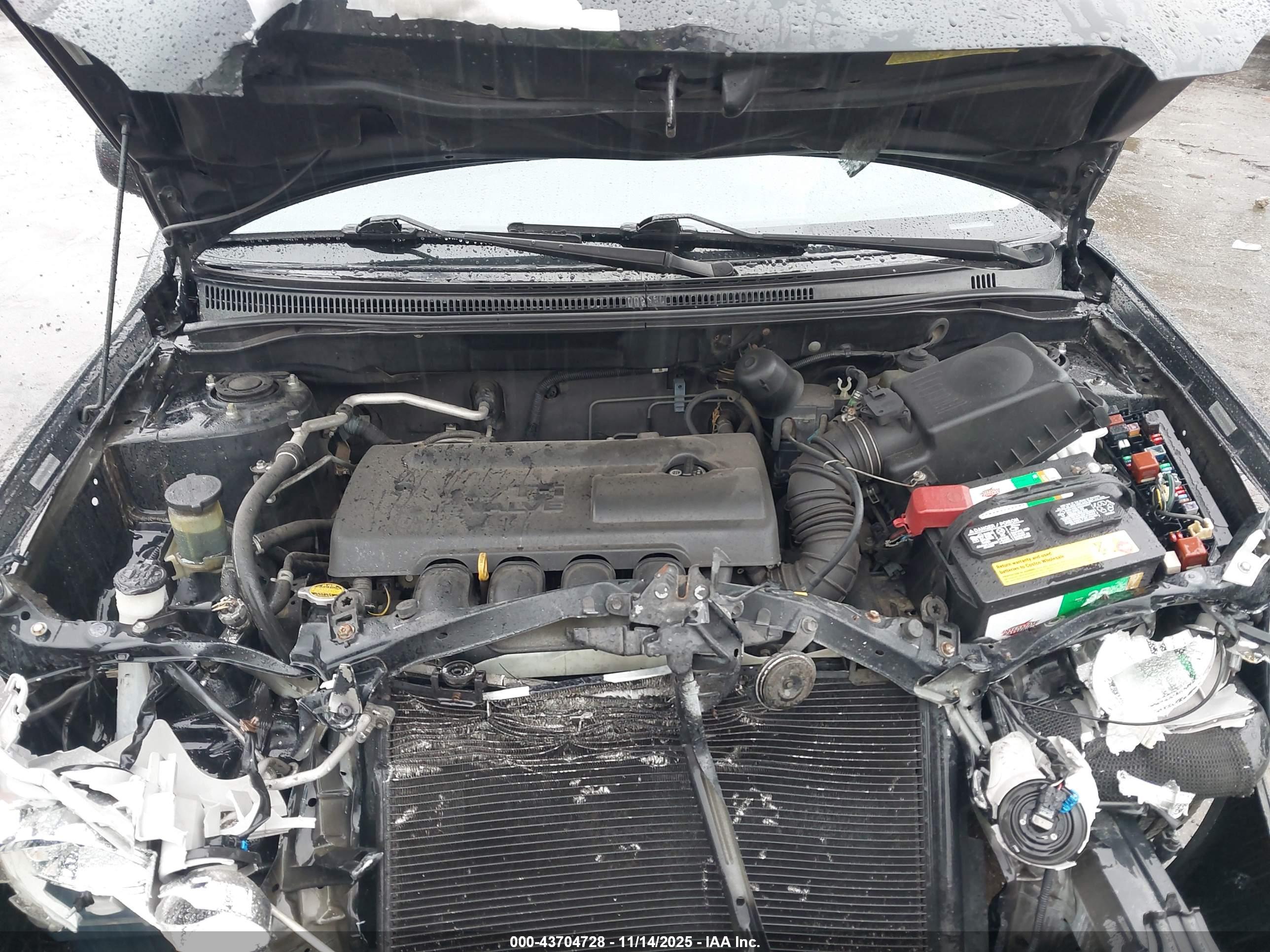 TOYOTA COROLLA image 10