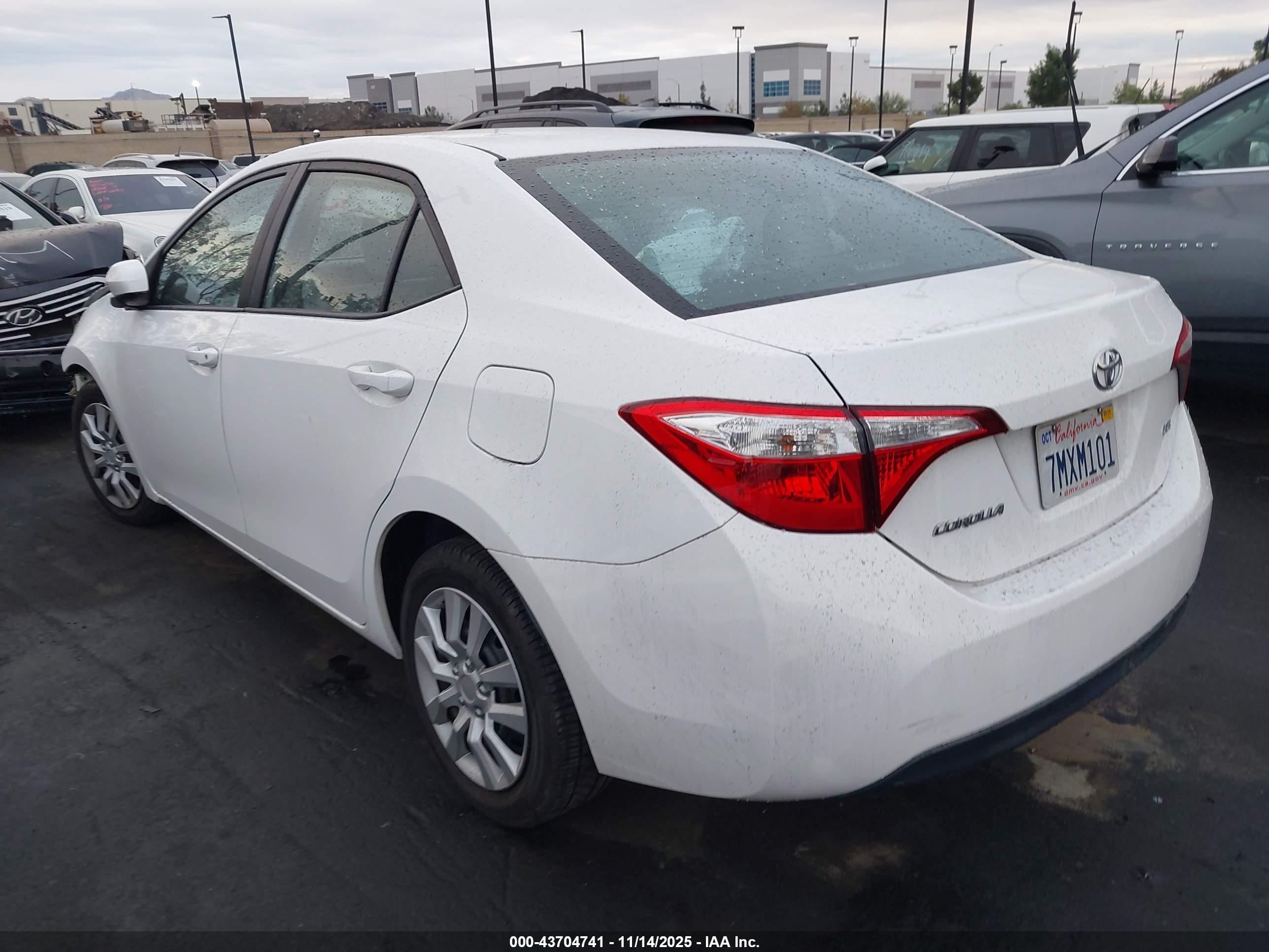 TOYOTA COROLLA image 3