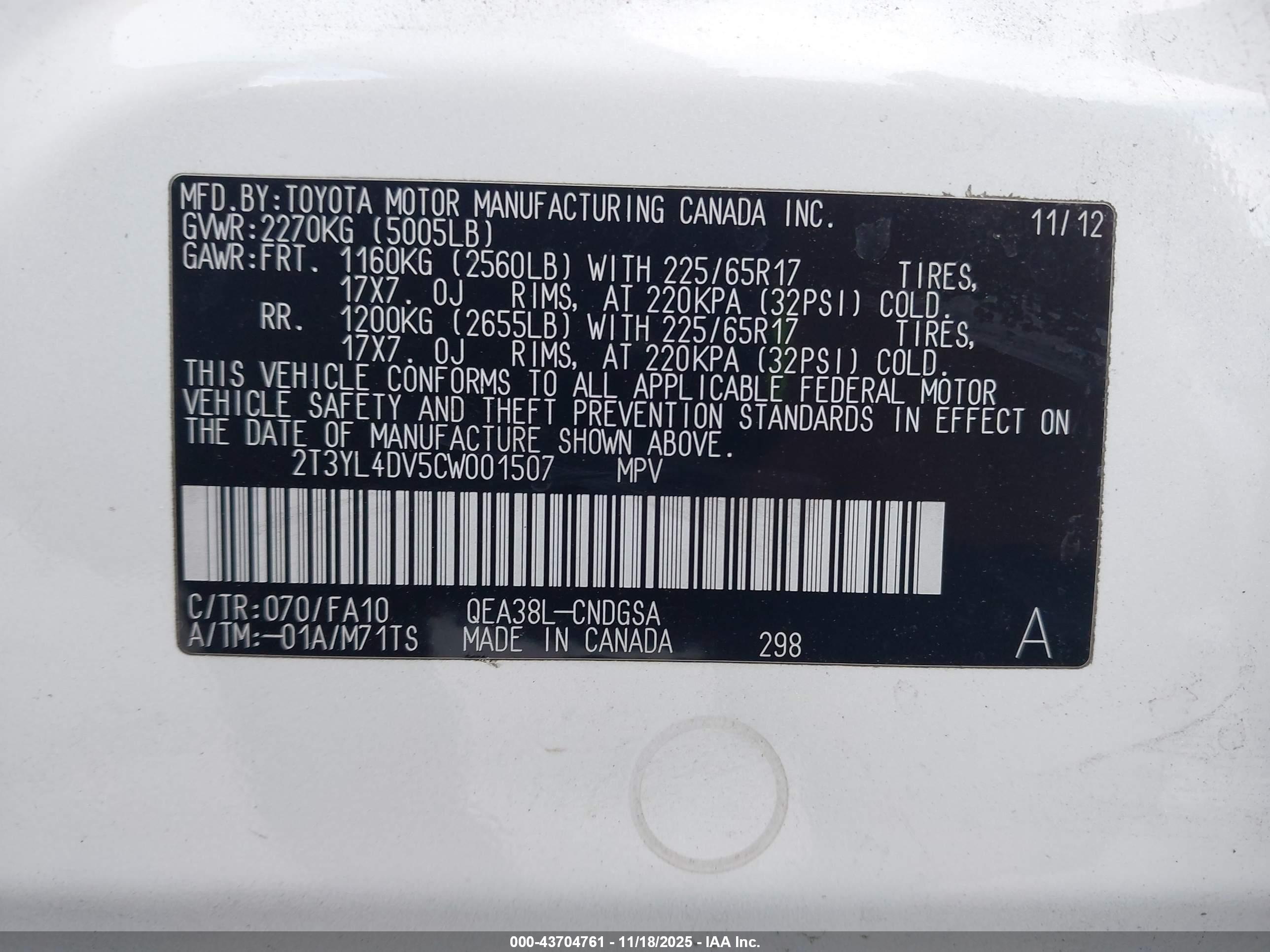 TOYOTA RAV4 image 9