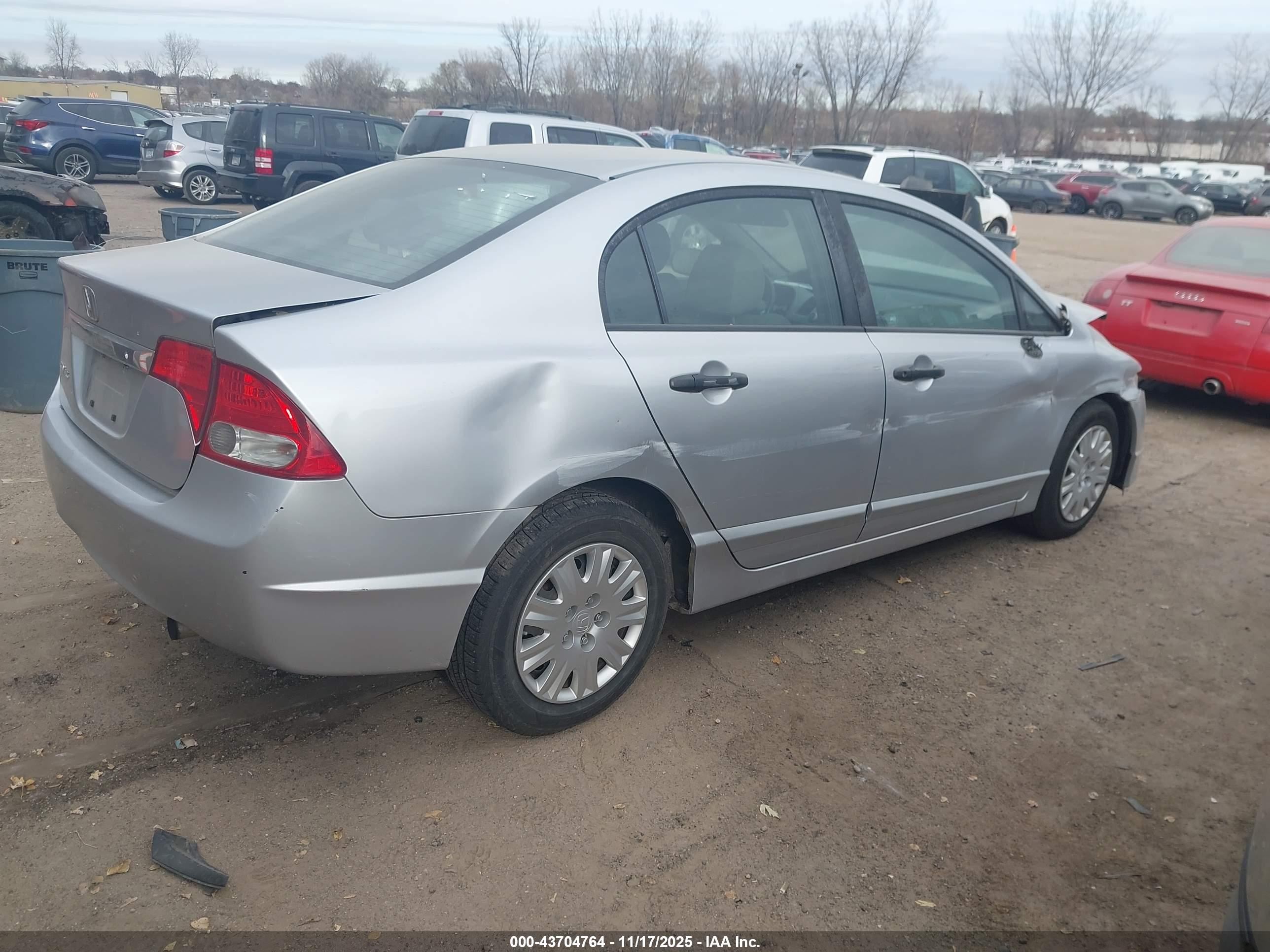 HONDA CIVIC image 4