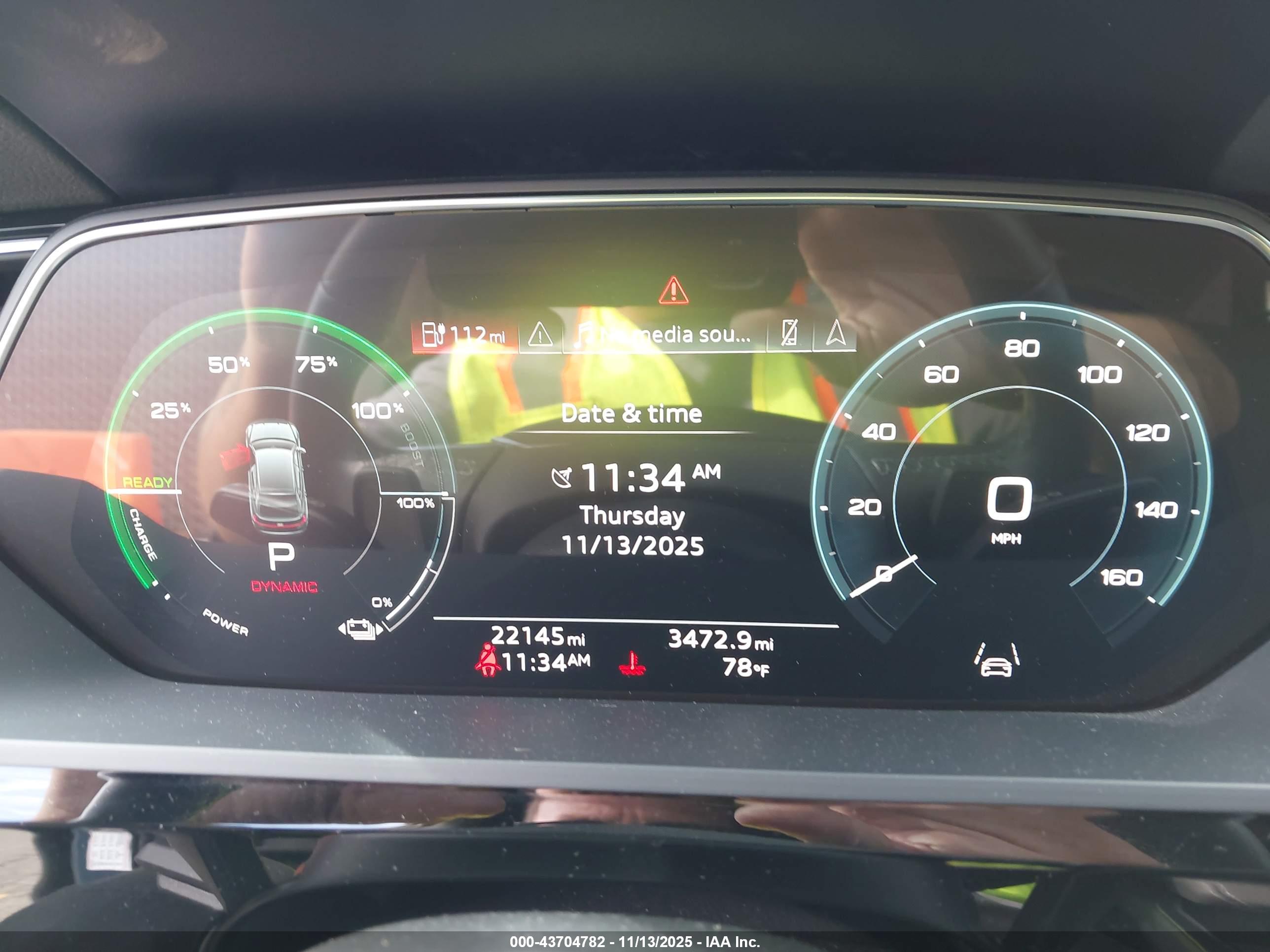 AUDI E-TRON image 7