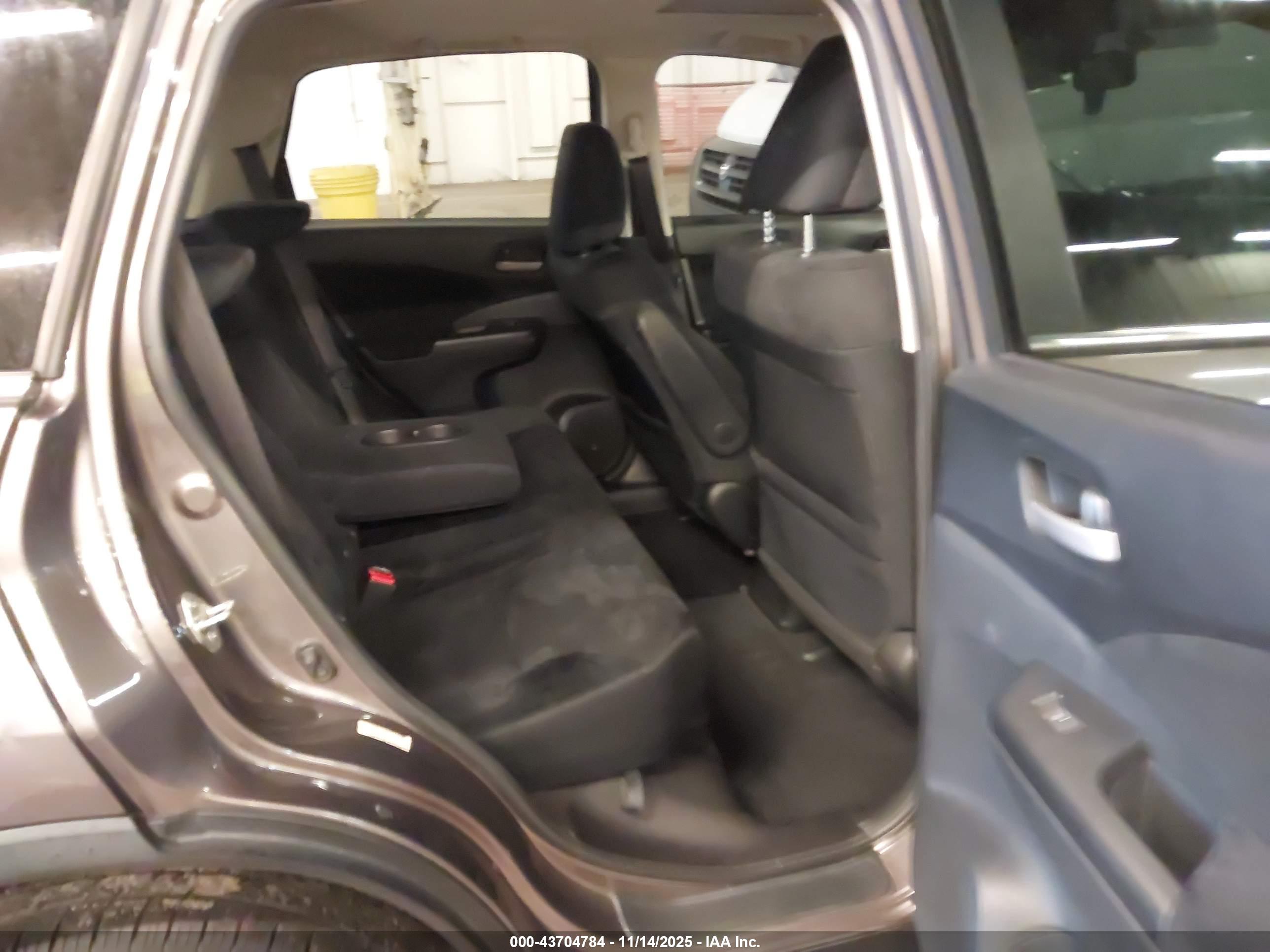 HONDA CR-V image 8
