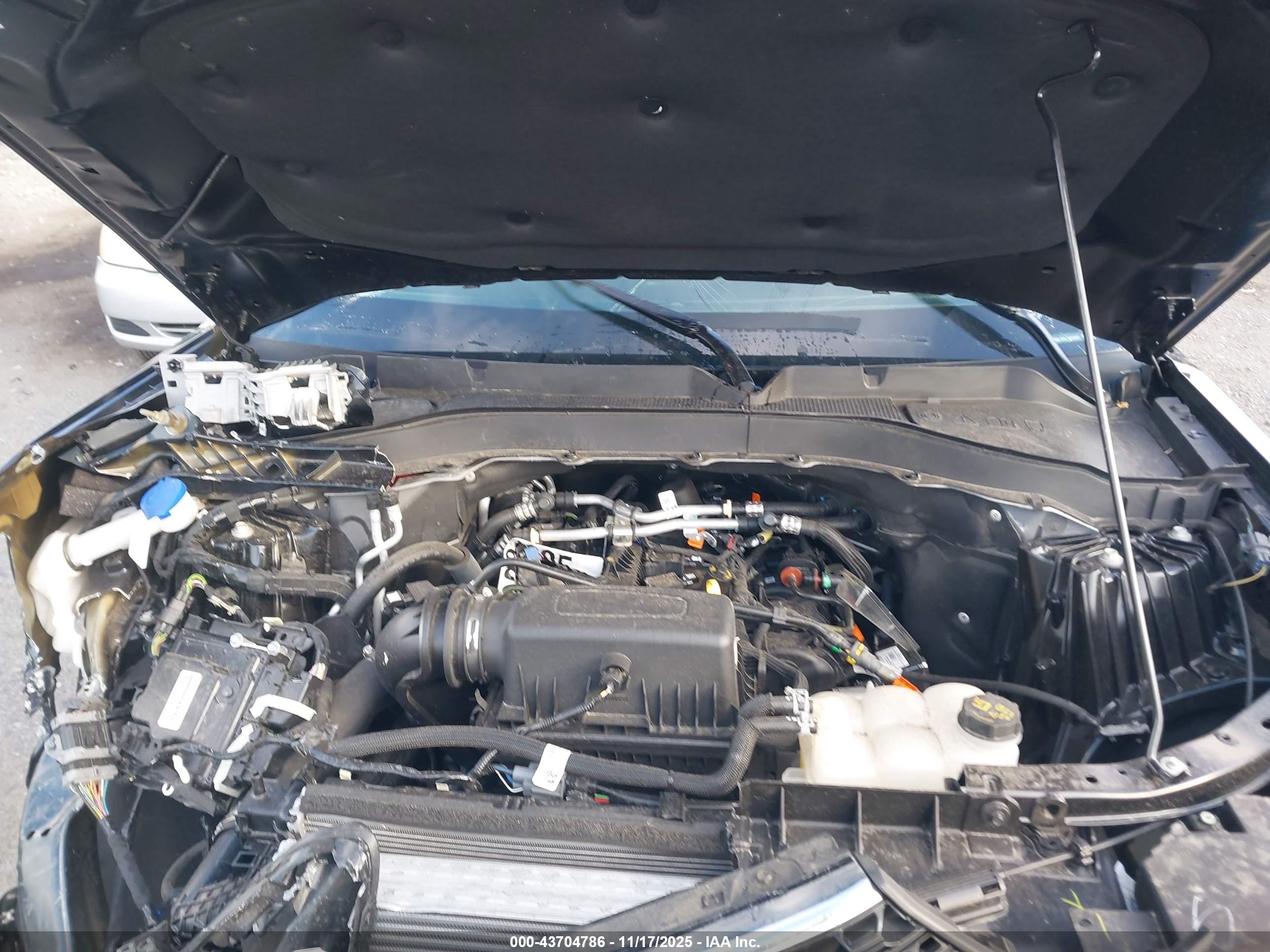 FORD EXPLORER image 10