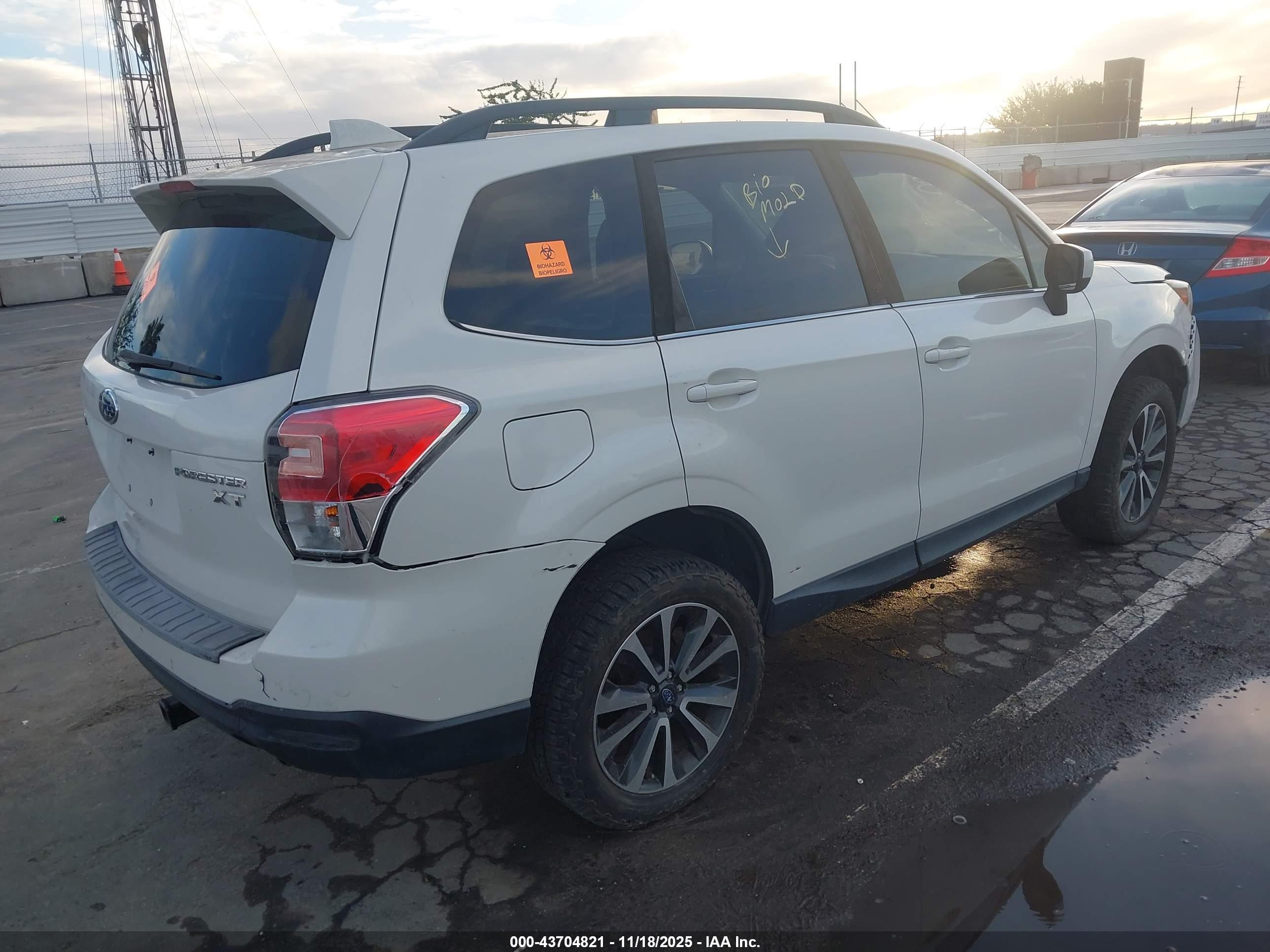 SUBARU FORESTER image 4