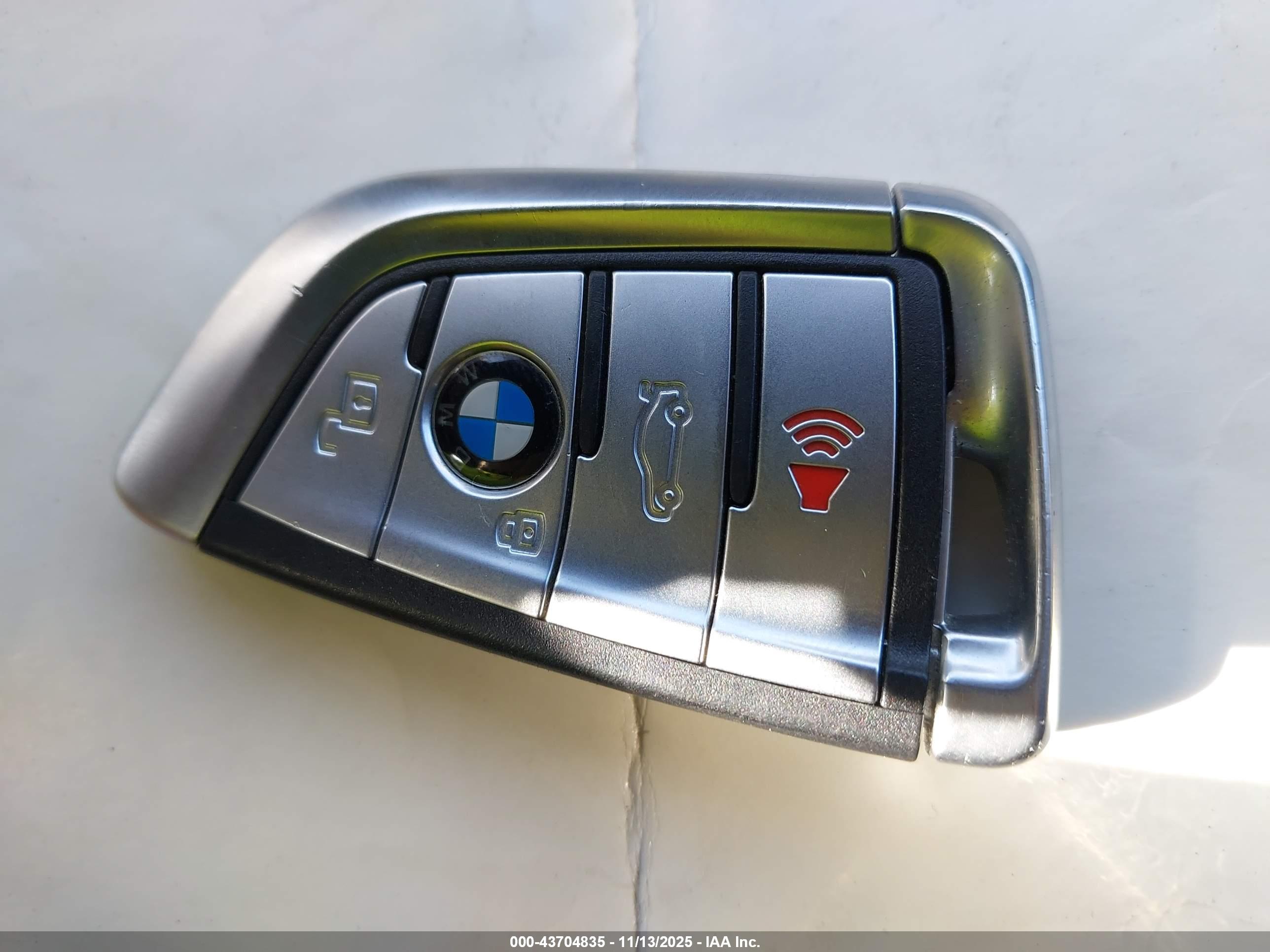 BMW X7 image 11
