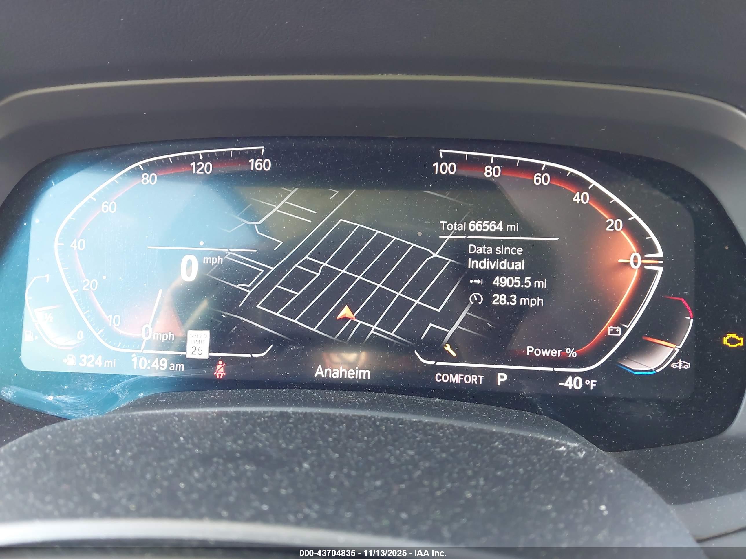 BMW X7 image 7