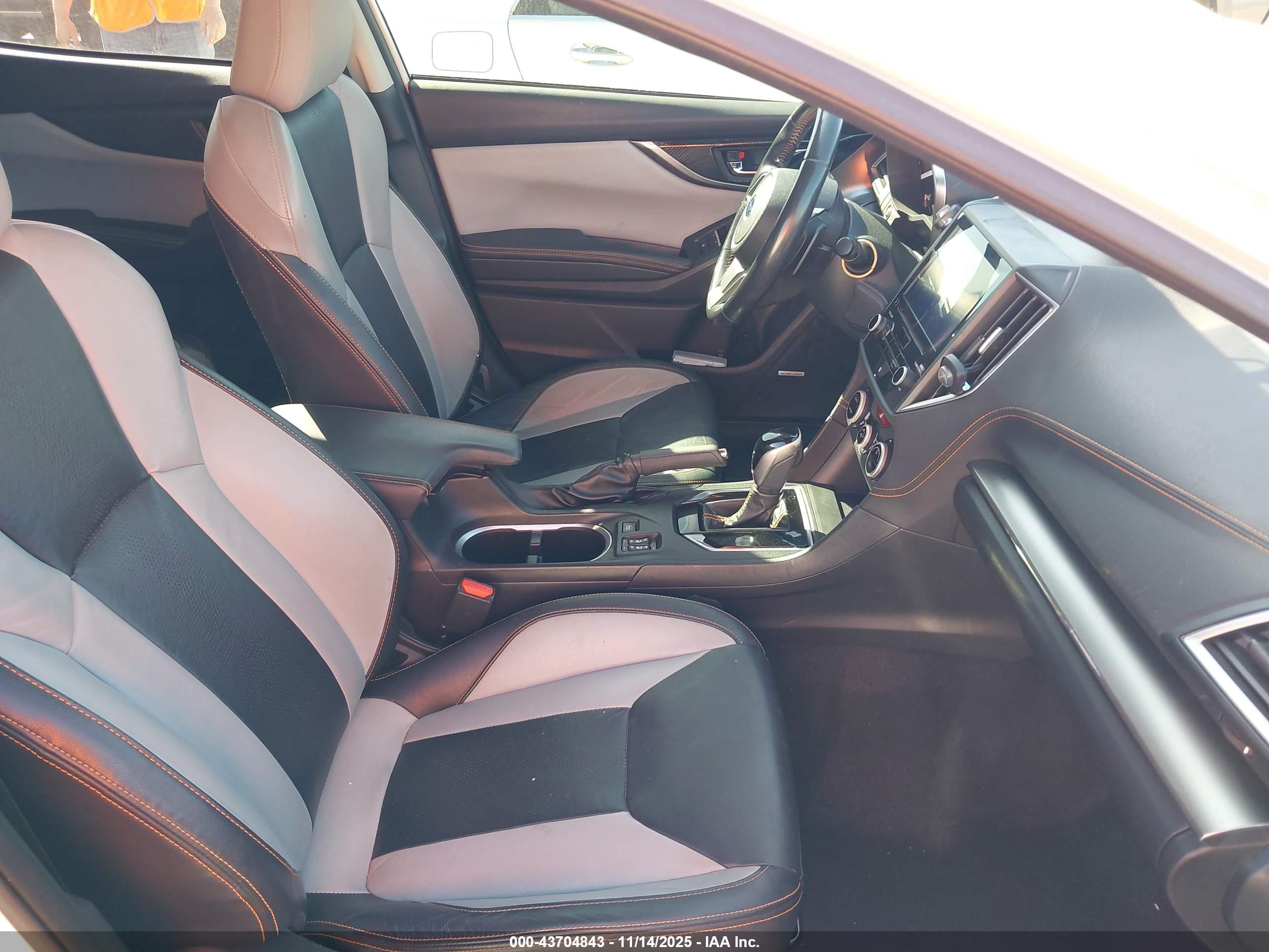 SUBARU CROSSTREK image 5