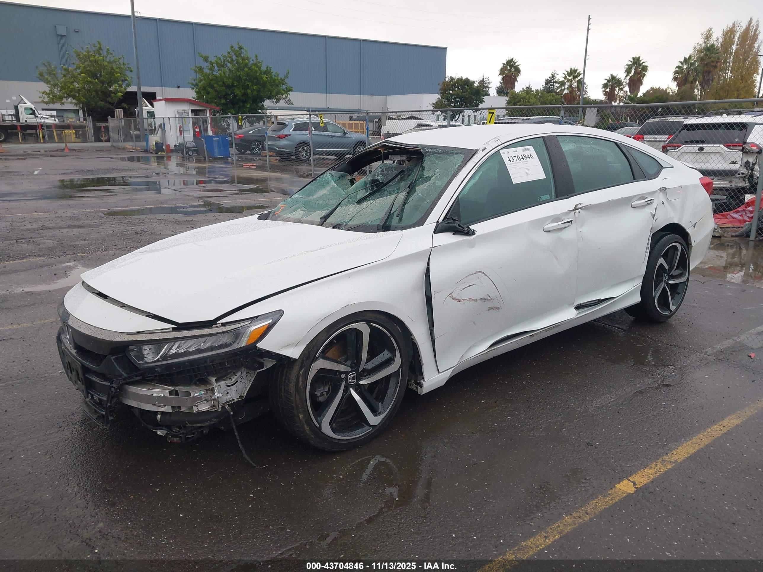HONDA ACCORD image 2