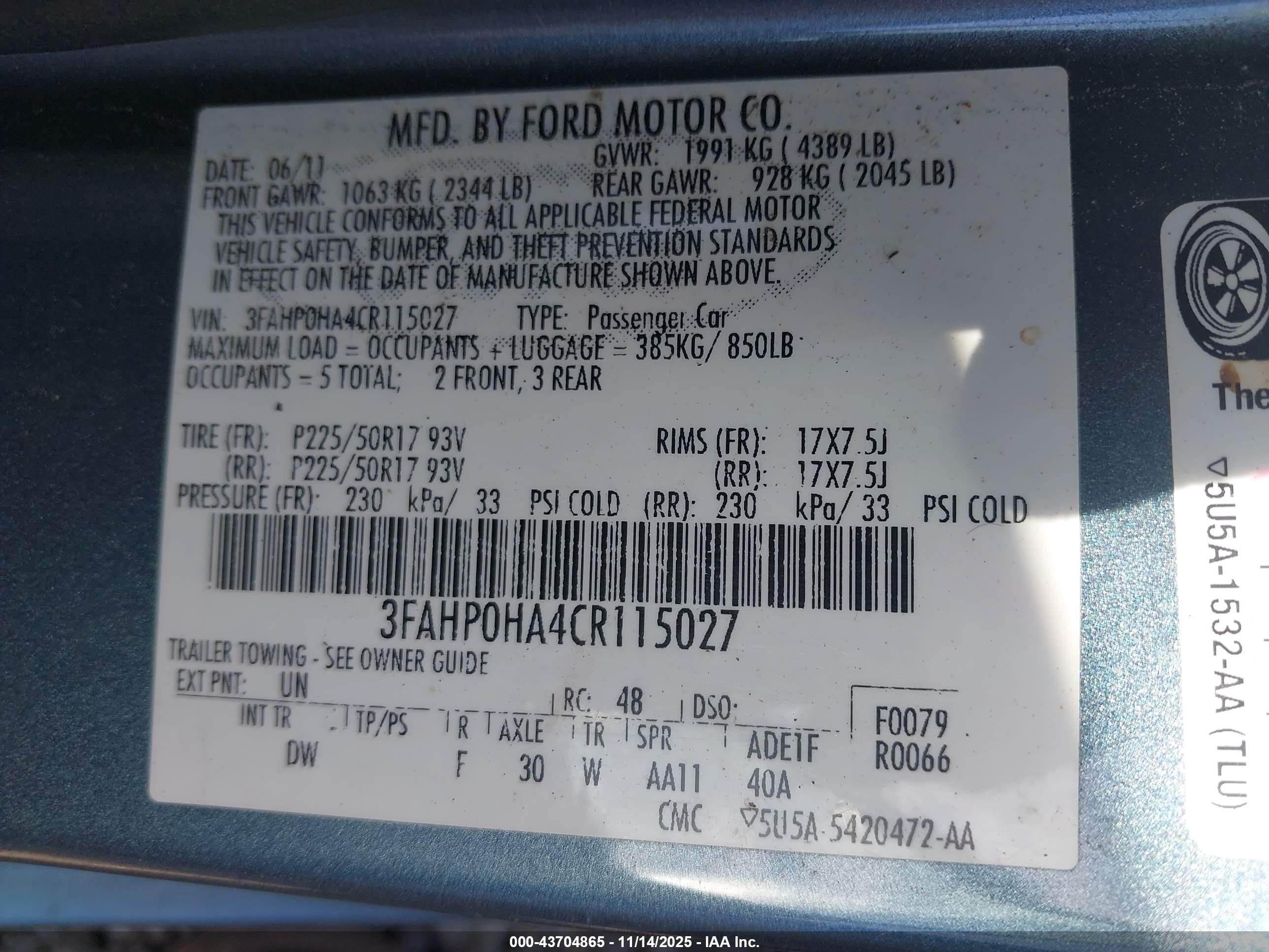 FORD FUSION image 9