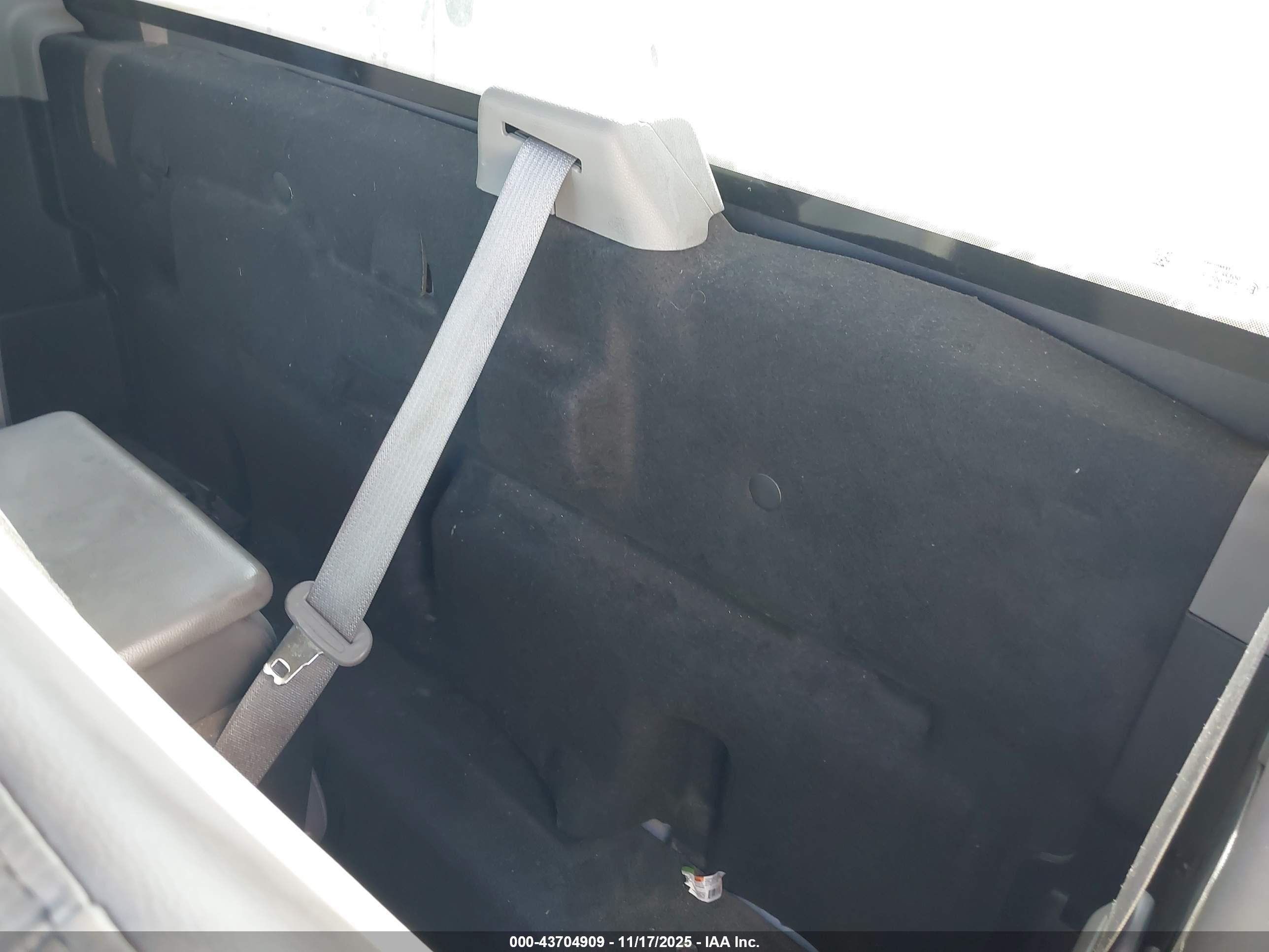 FORD F-550 image 7