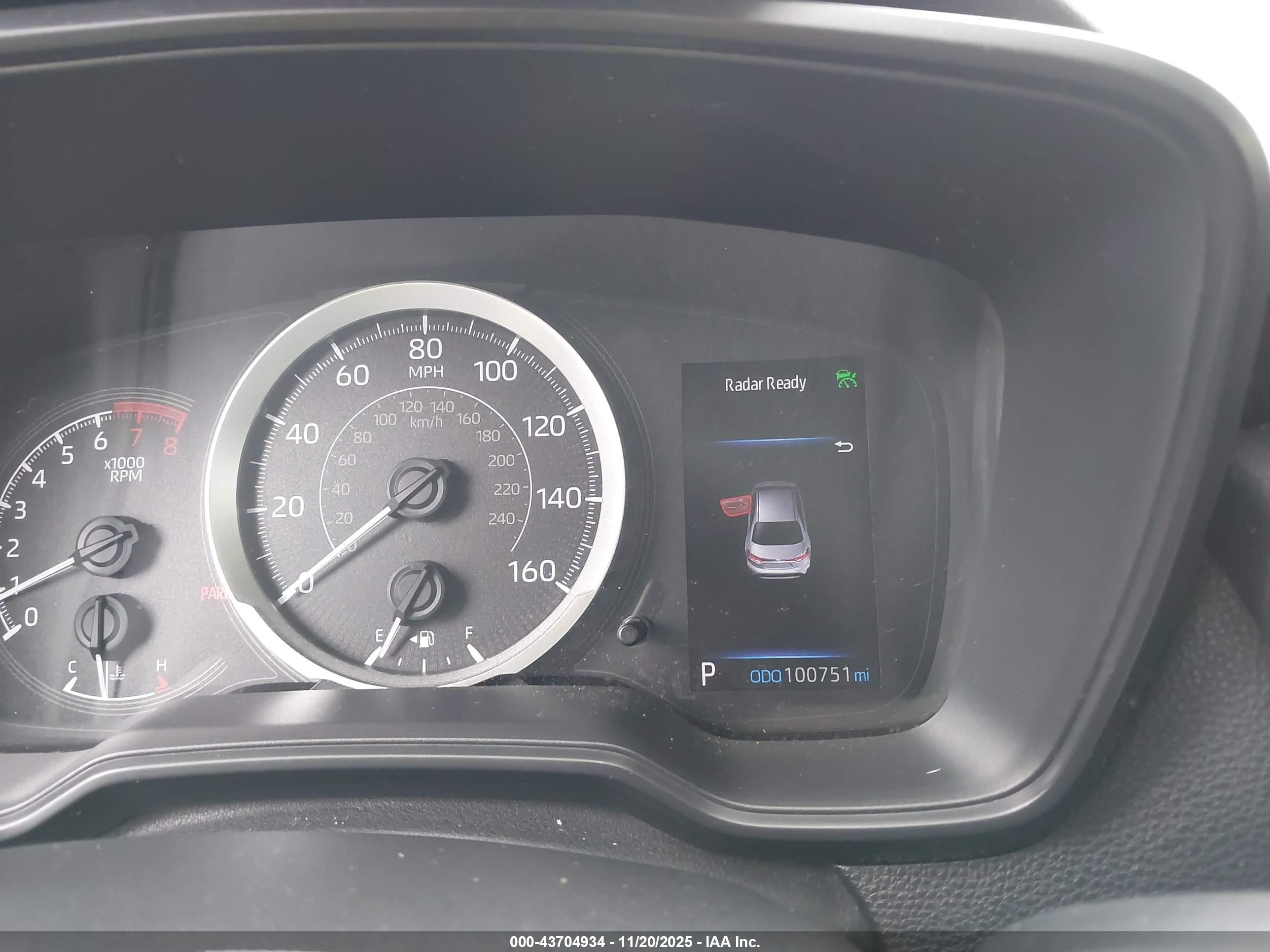 TOYOTA COROLLA image 7