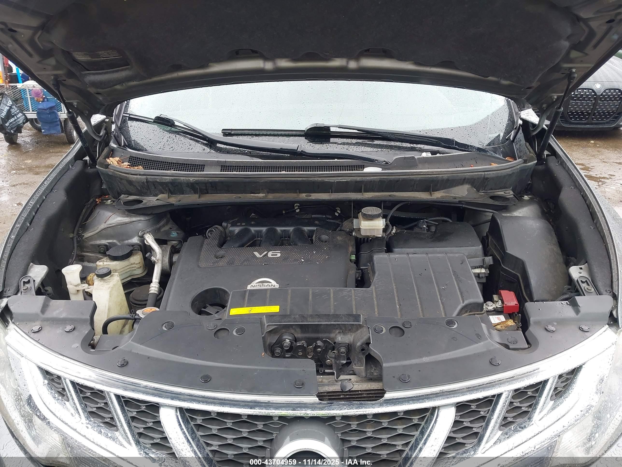 NISSAN MURANO image 10