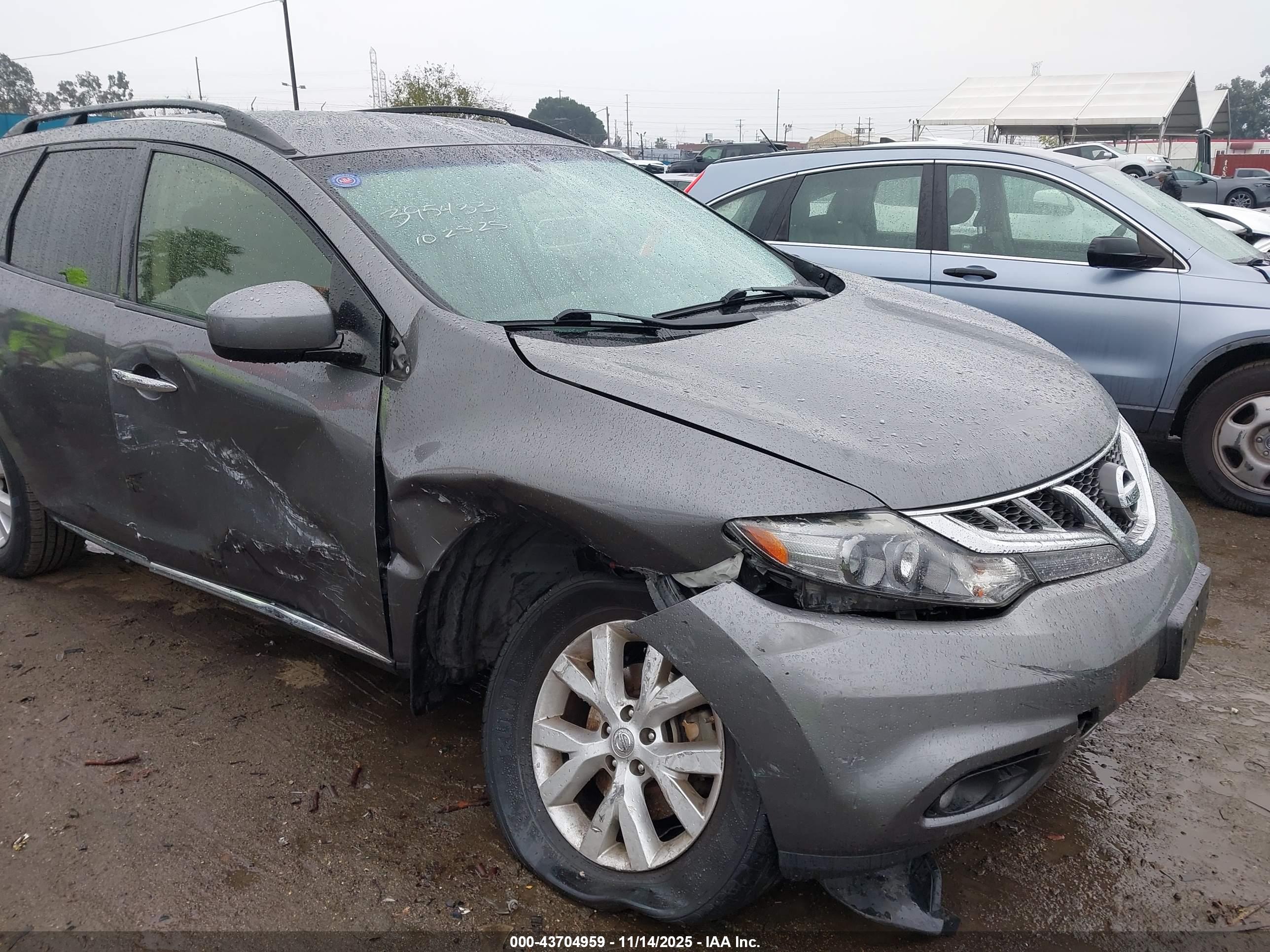 NISSAN MURANO image 6