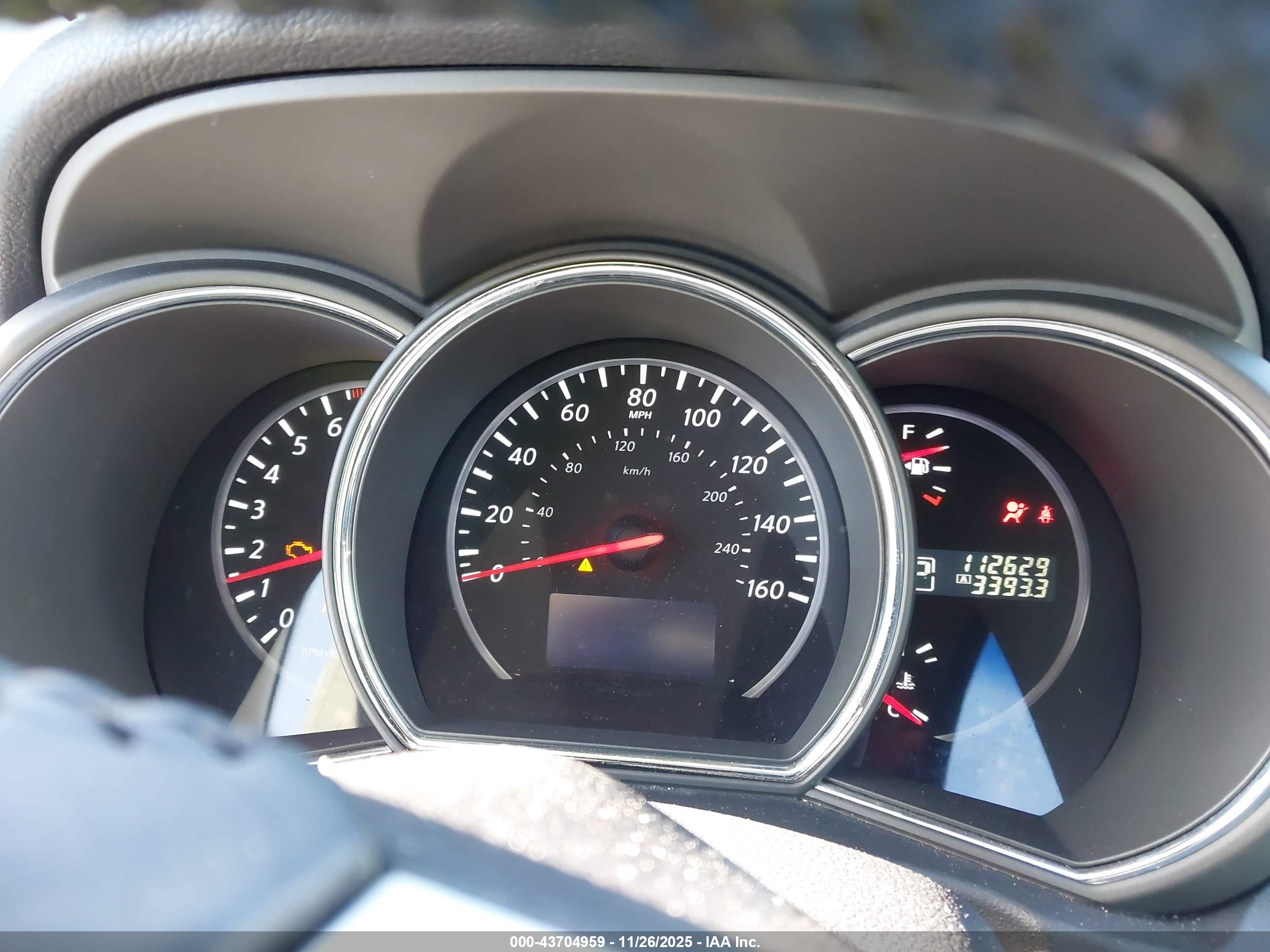 NISSAN MURANO image 7