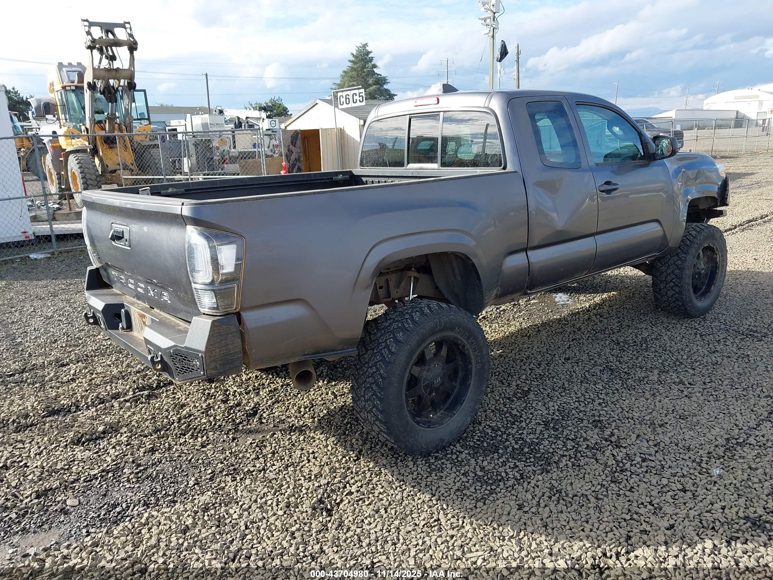TOYOTA TACOMA image 4