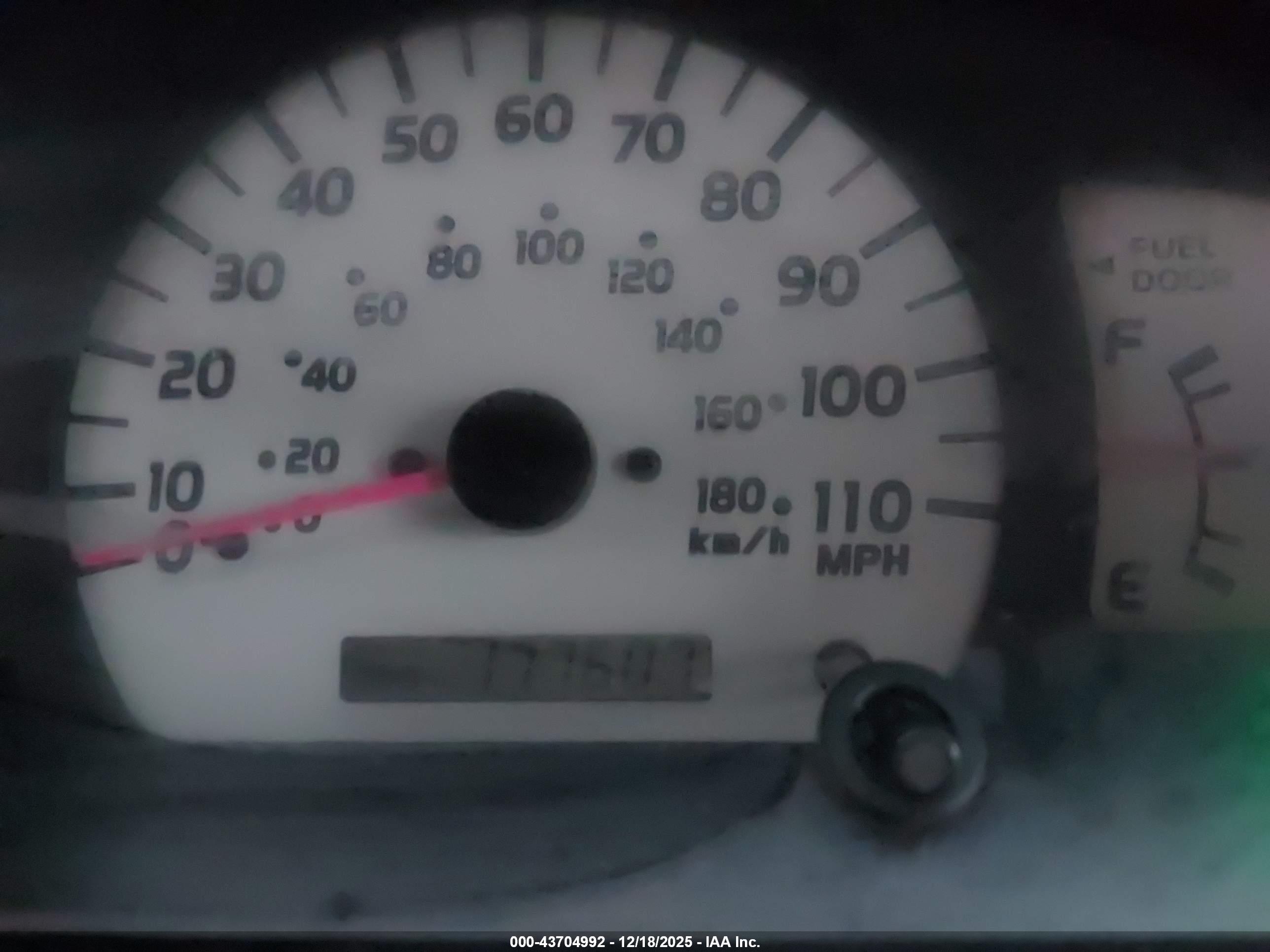 TOYOTA TACOMA image 7