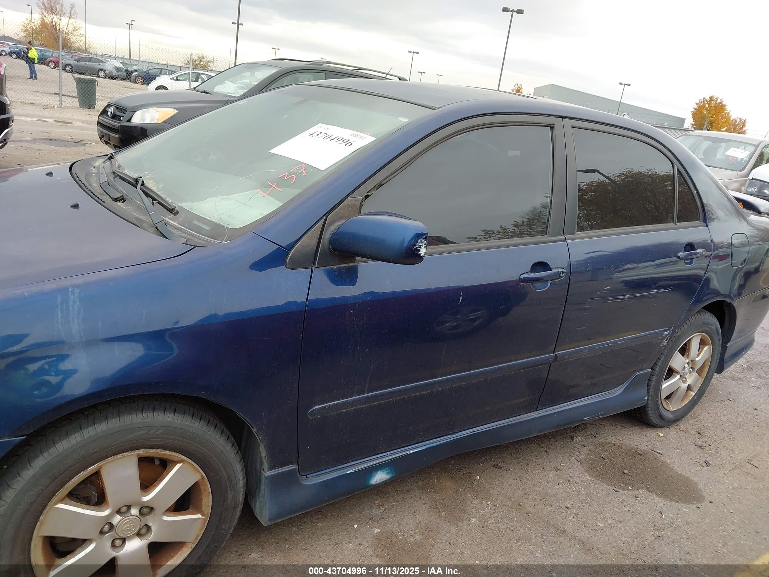 TOYOTA COROLLA image 6