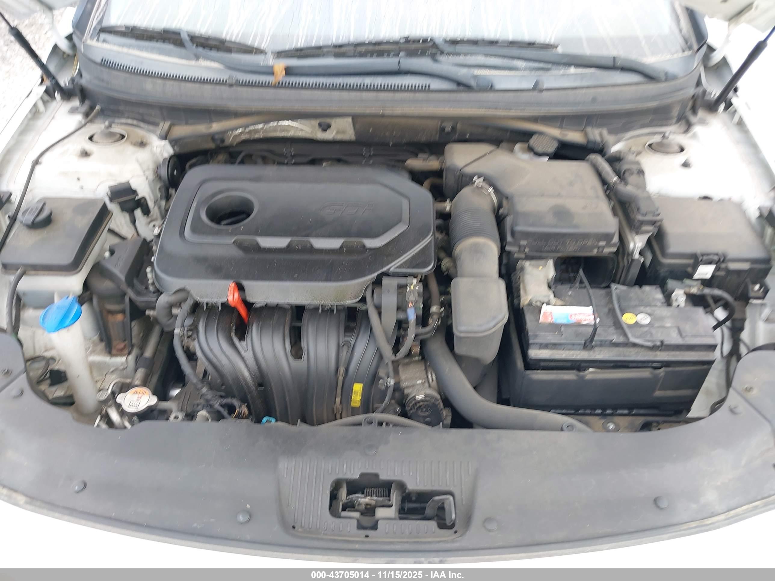HYUNDAI SONATA image 10