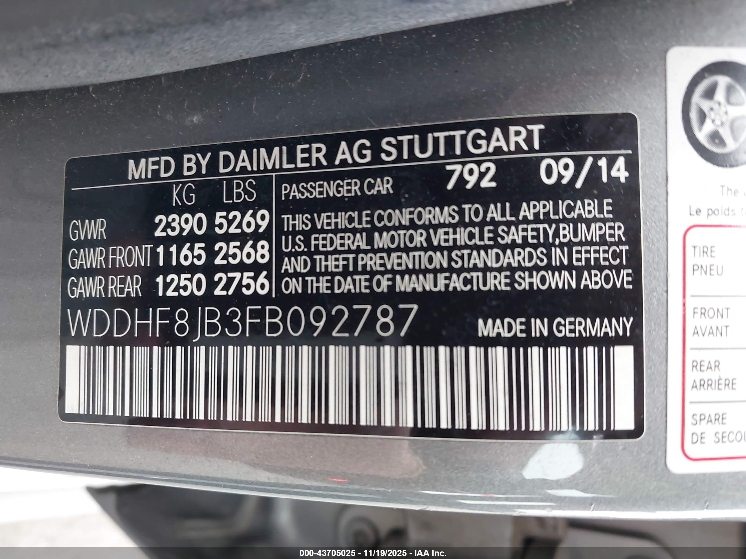 MERCEDES-BENZ E image 9
