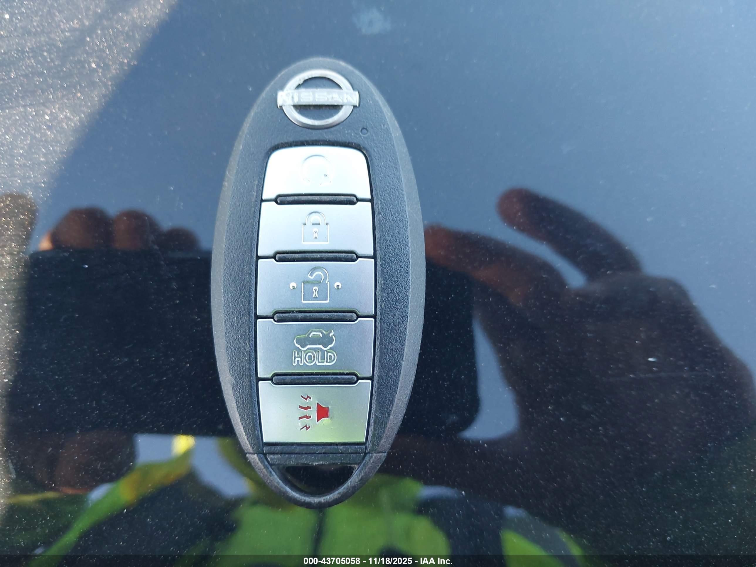 NISSAN ALTIMA image 11