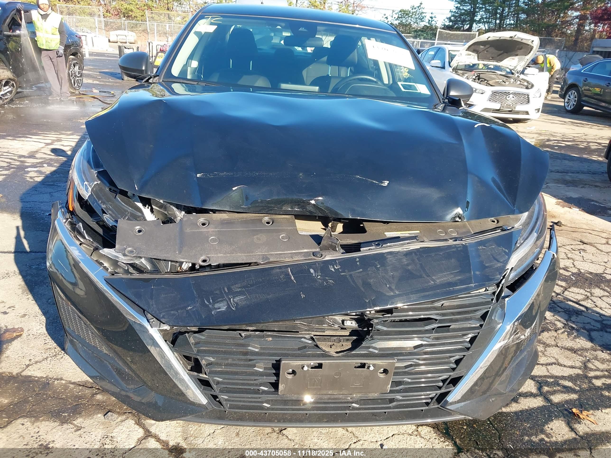NISSAN ALTIMA image 6