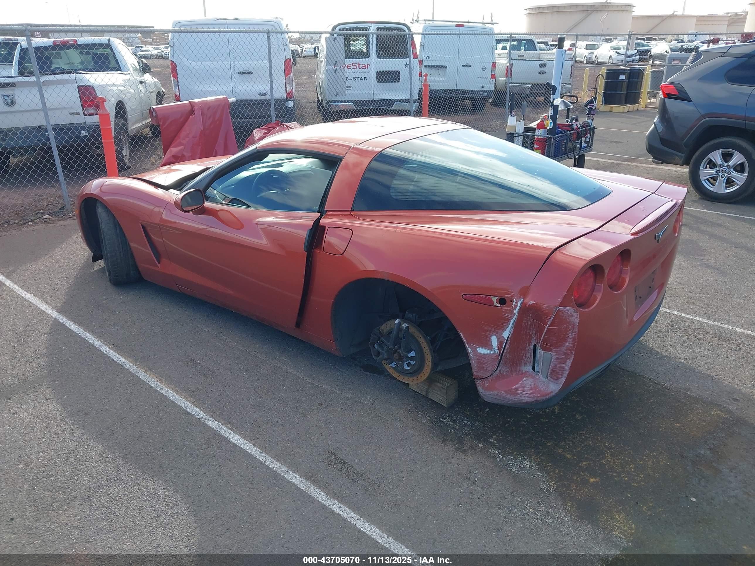 CHEVROLET CORVETTE image 3