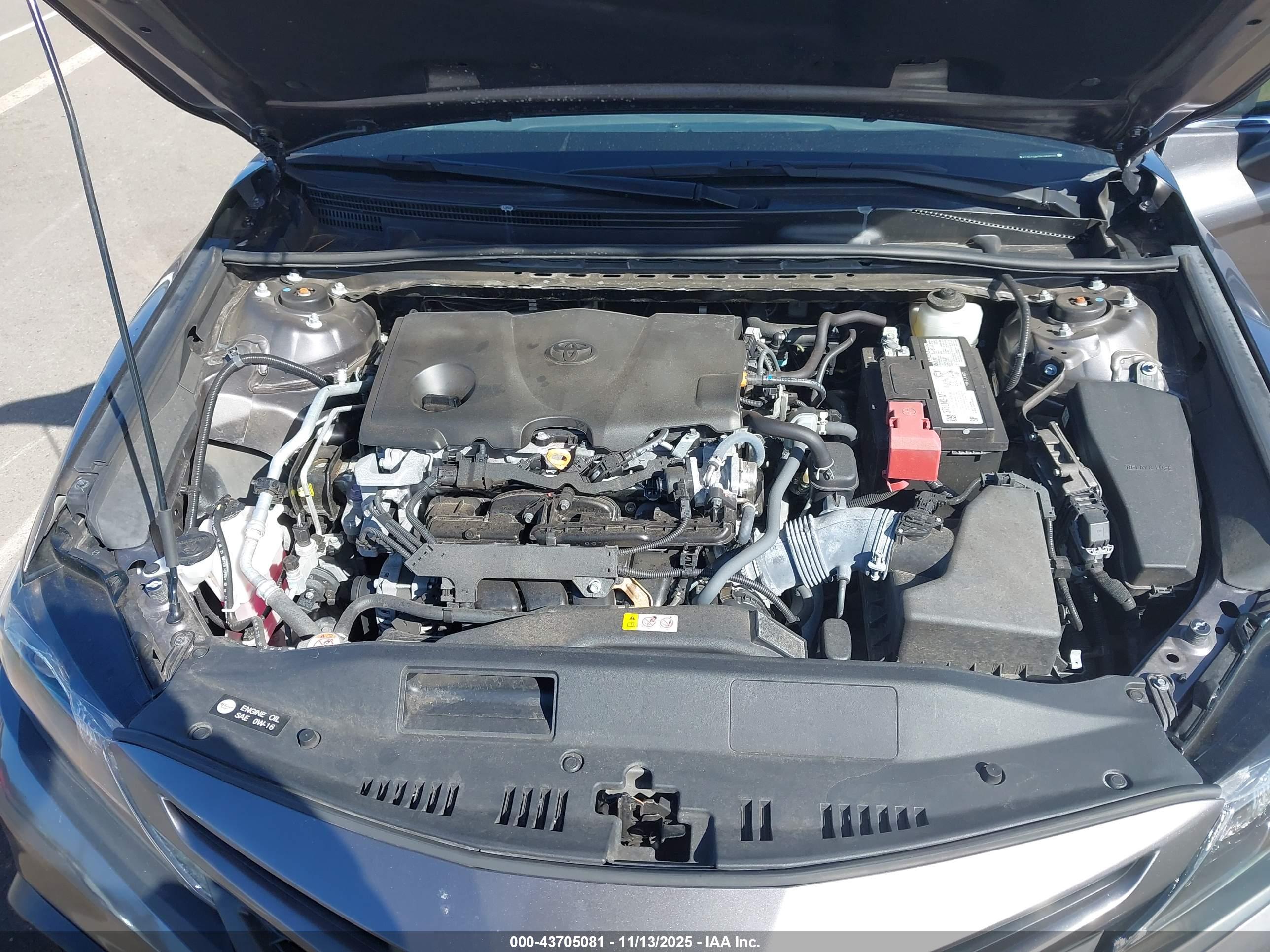 TOYOTA CAMRY image 10