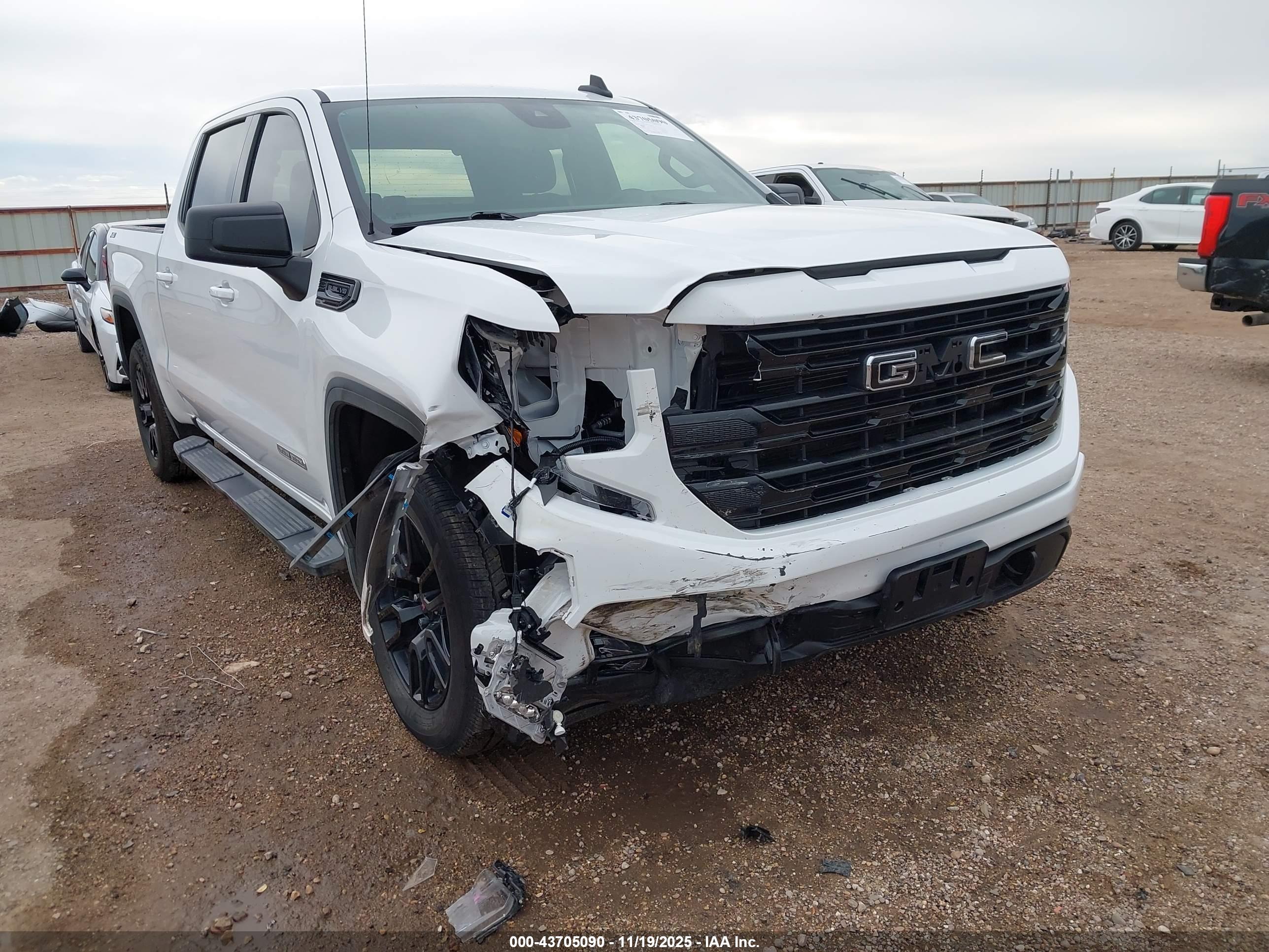 GMC SIERRA image 6