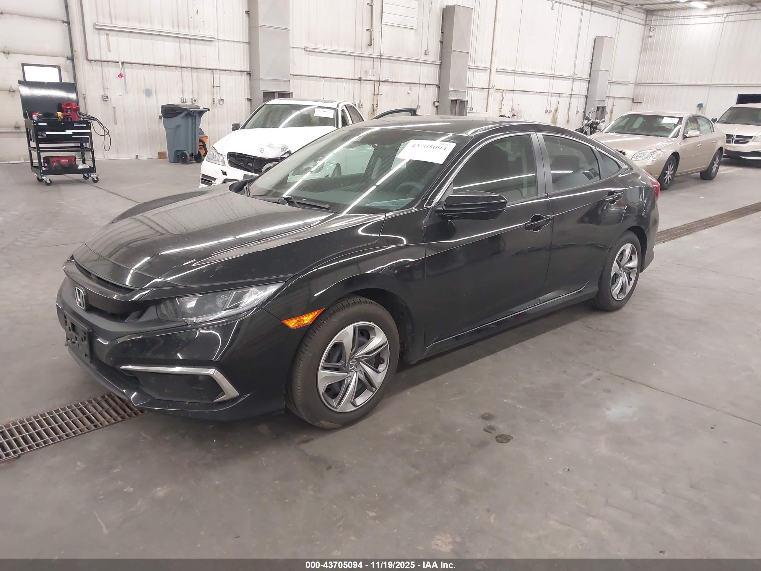 HONDA CIVIC image 2