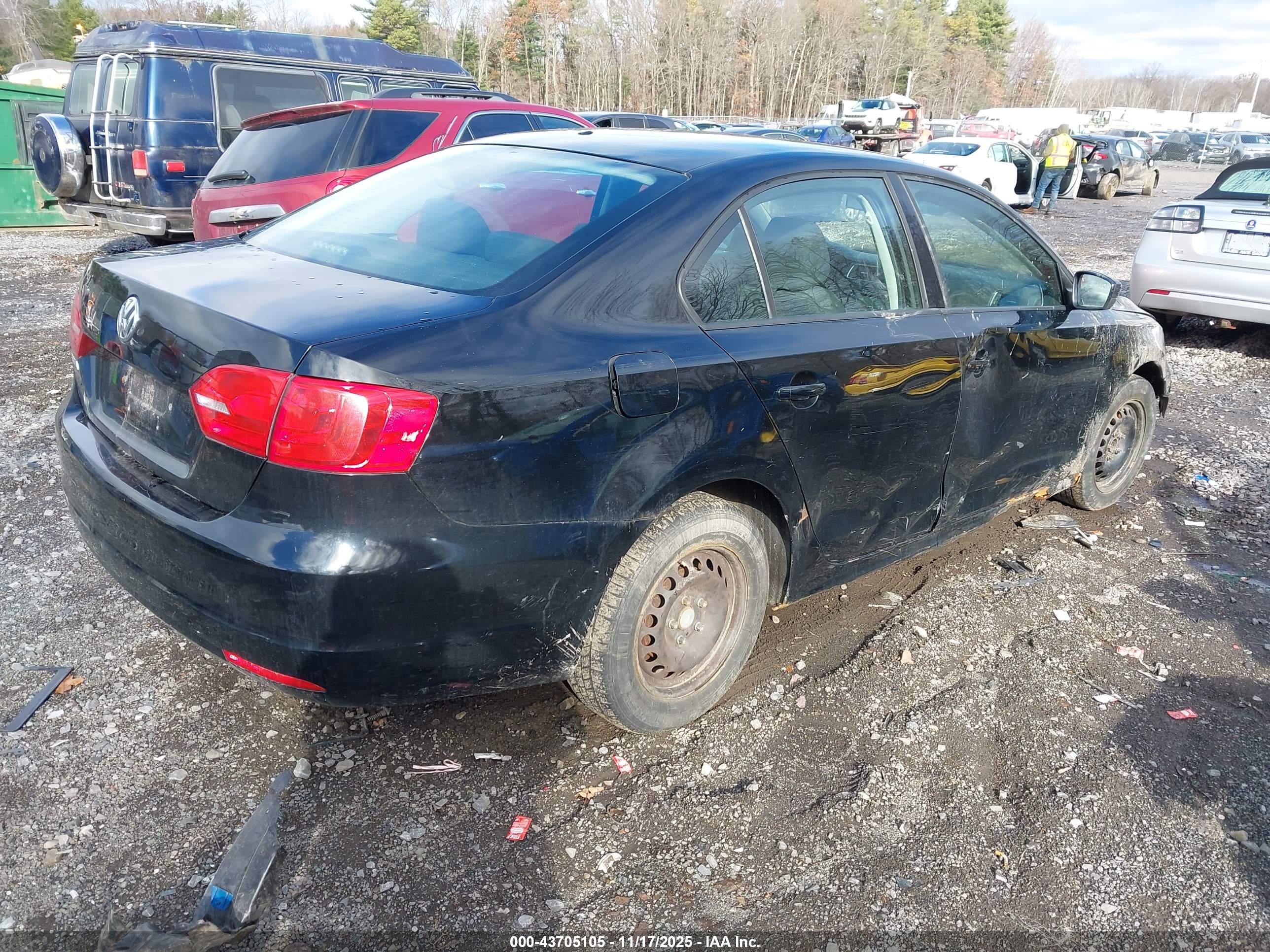 VOLKSWAGEN JETTA image 4