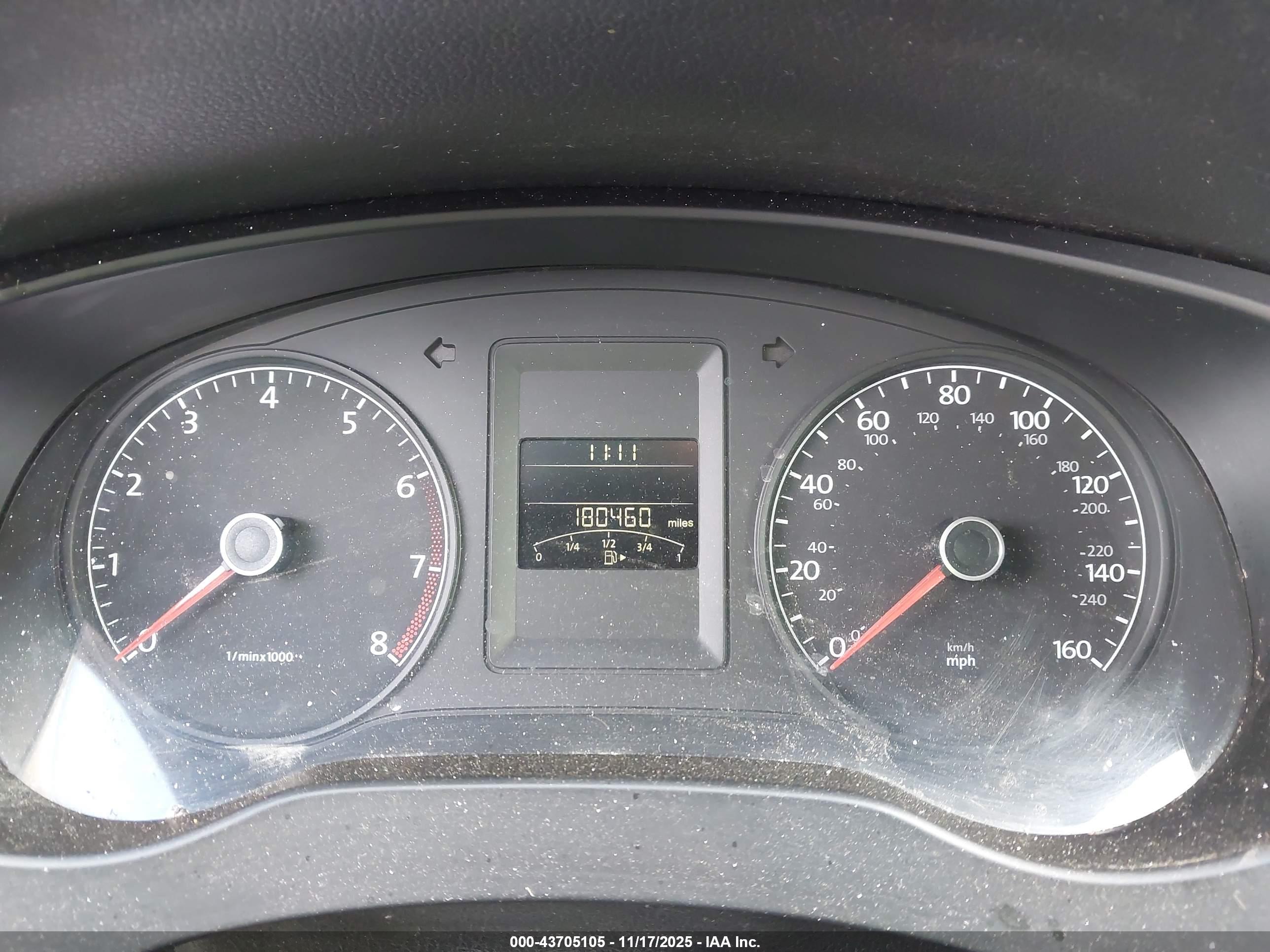 VOLKSWAGEN JETTA image 7