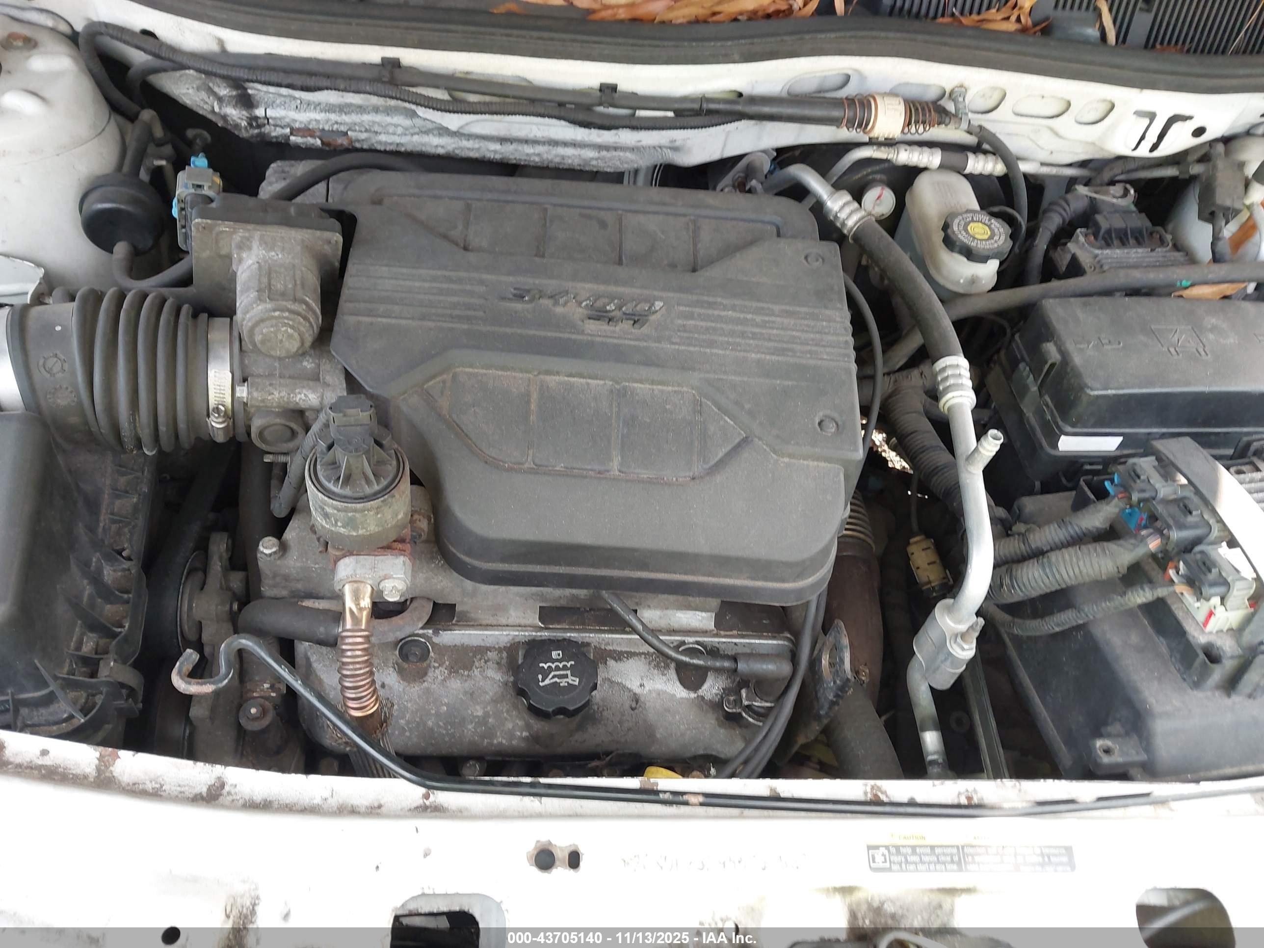 CHEVROLET EQUINOX image 10