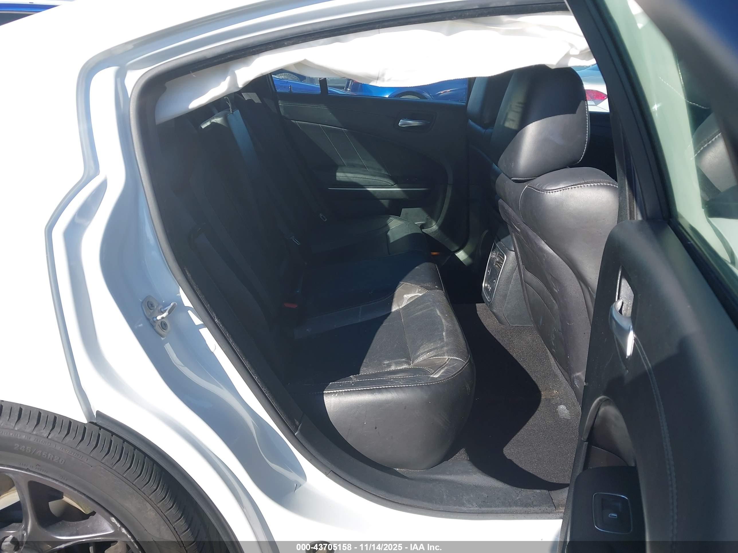 DODGE CHARGER image 8