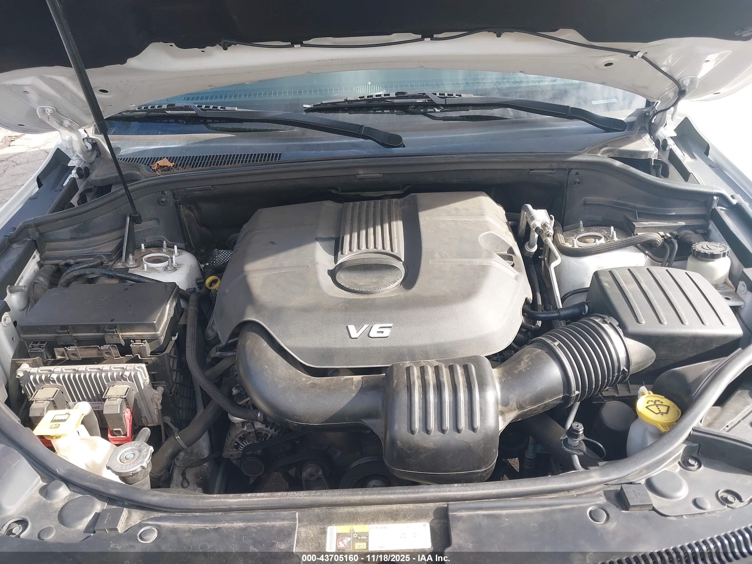 JEEP GRAND image 10