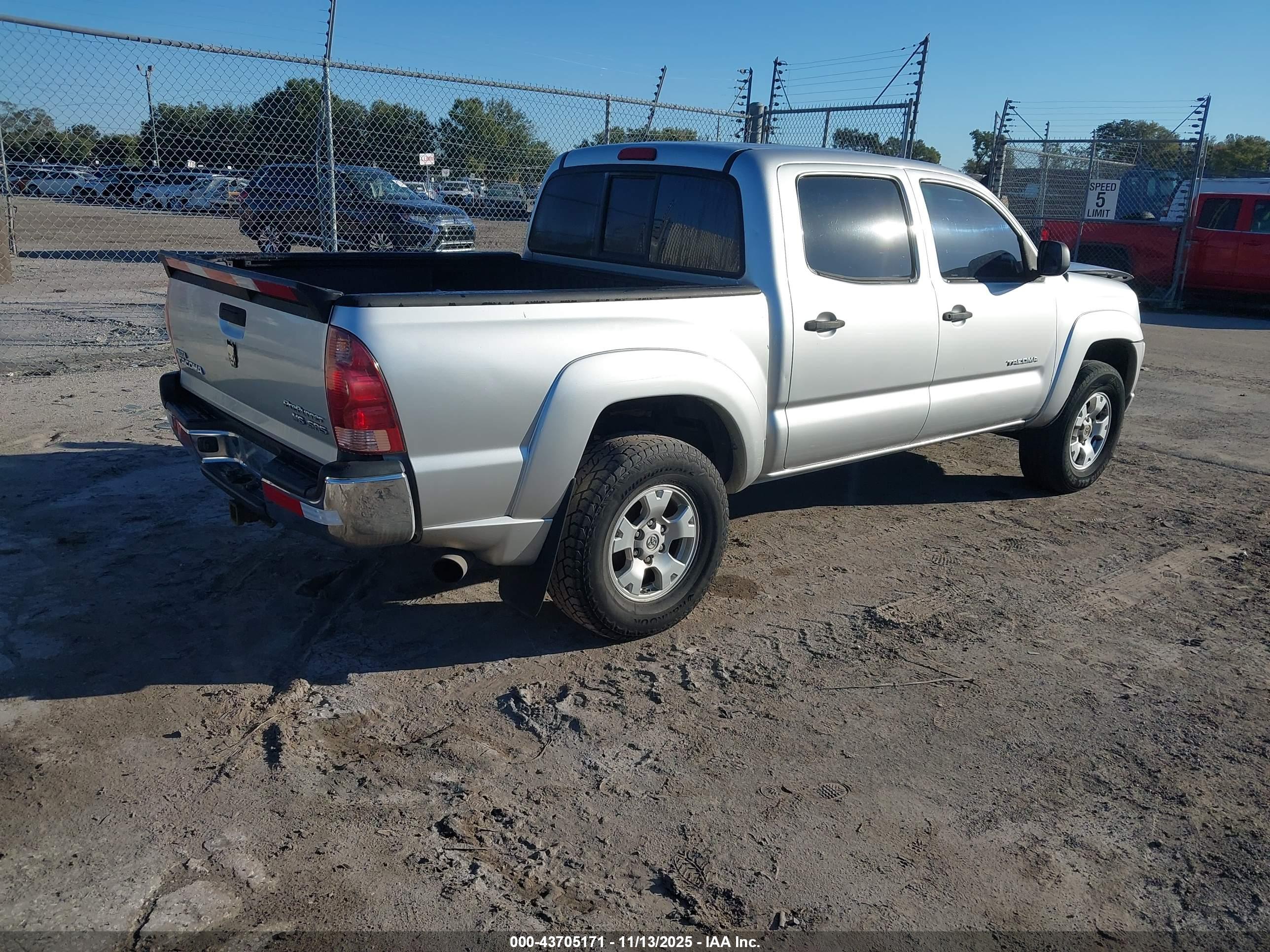 TOYOTA TACOMA image 4