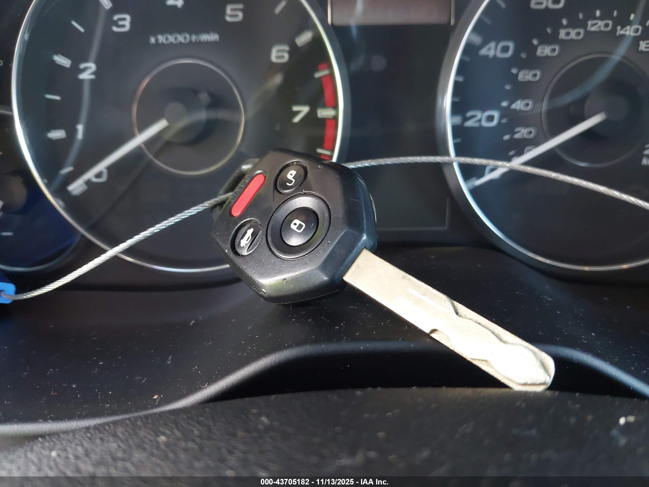 SUBARU OUTBACK image 11