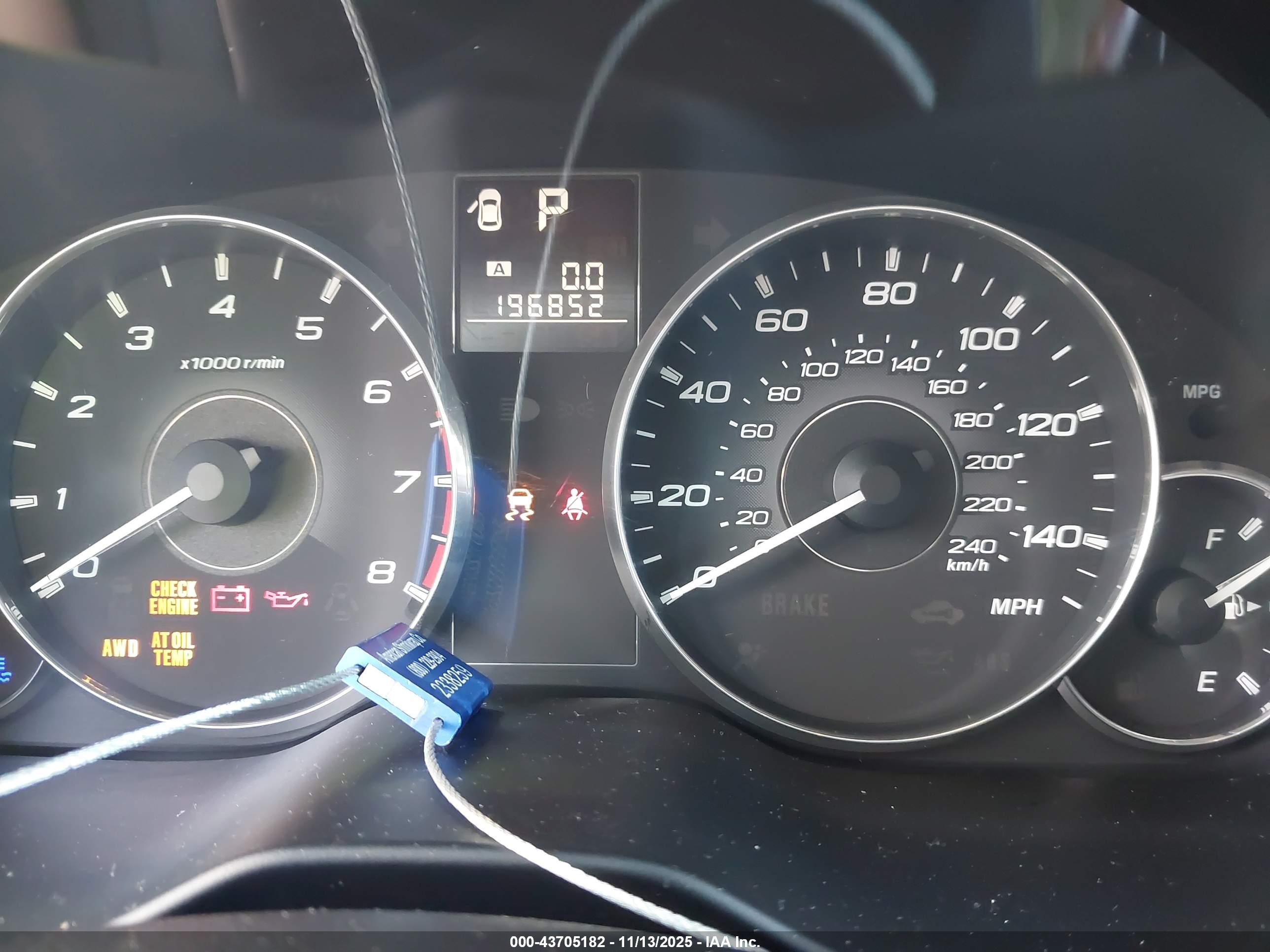 SUBARU OUTBACK image 7