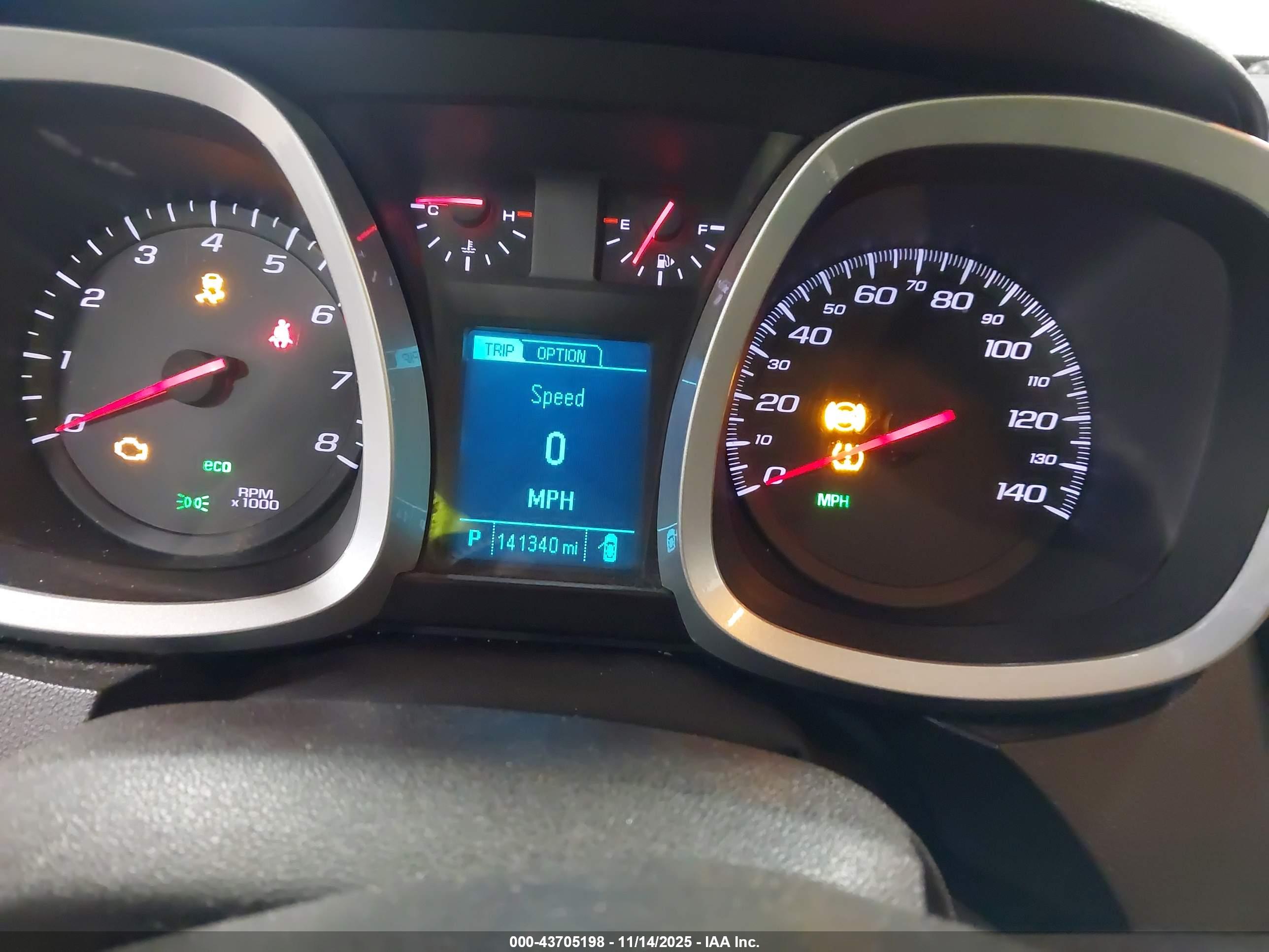 CHEVROLET EQUINOX image 7