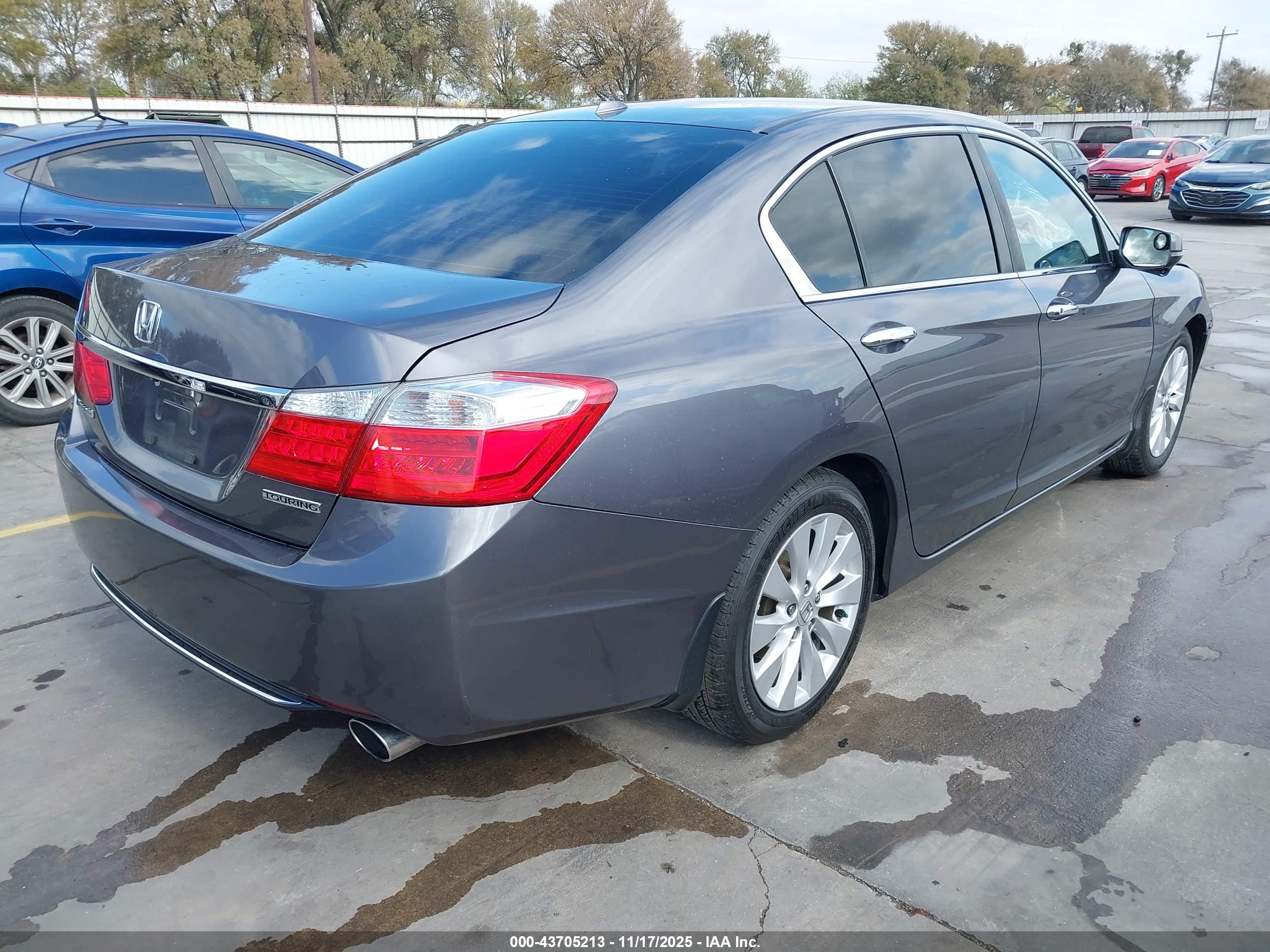 HONDA ACCORD image 4
