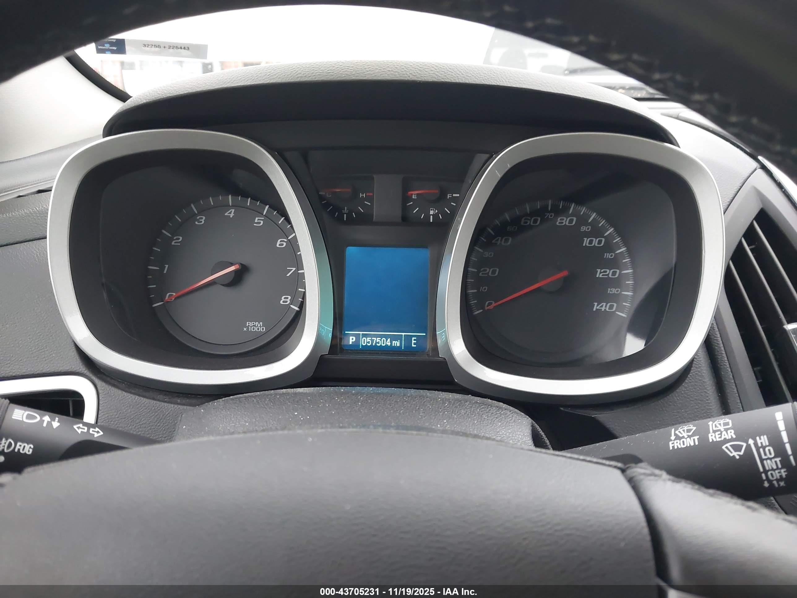 CHEVROLET EQUINOX image 7