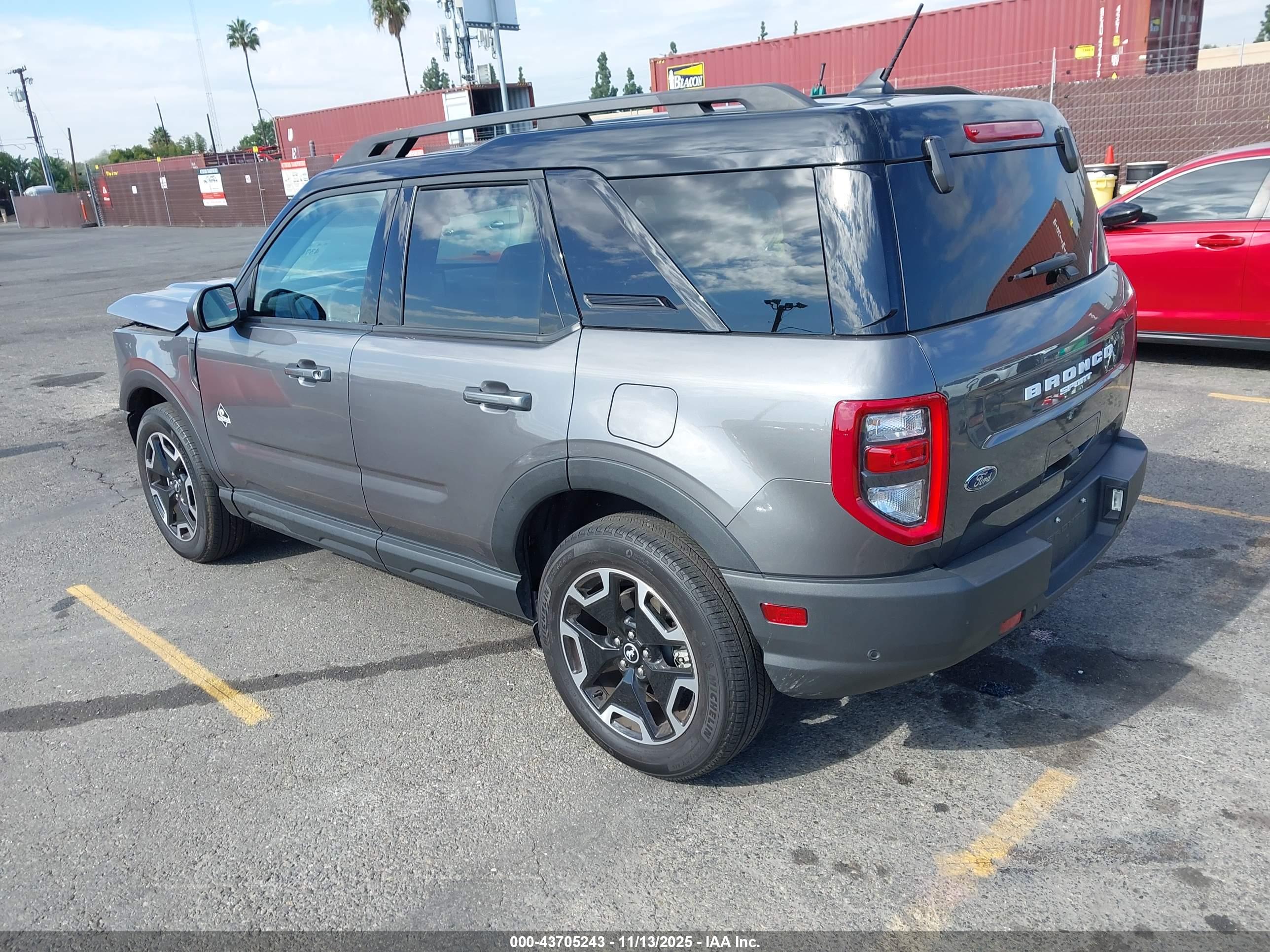 FORD BRONCO image 3