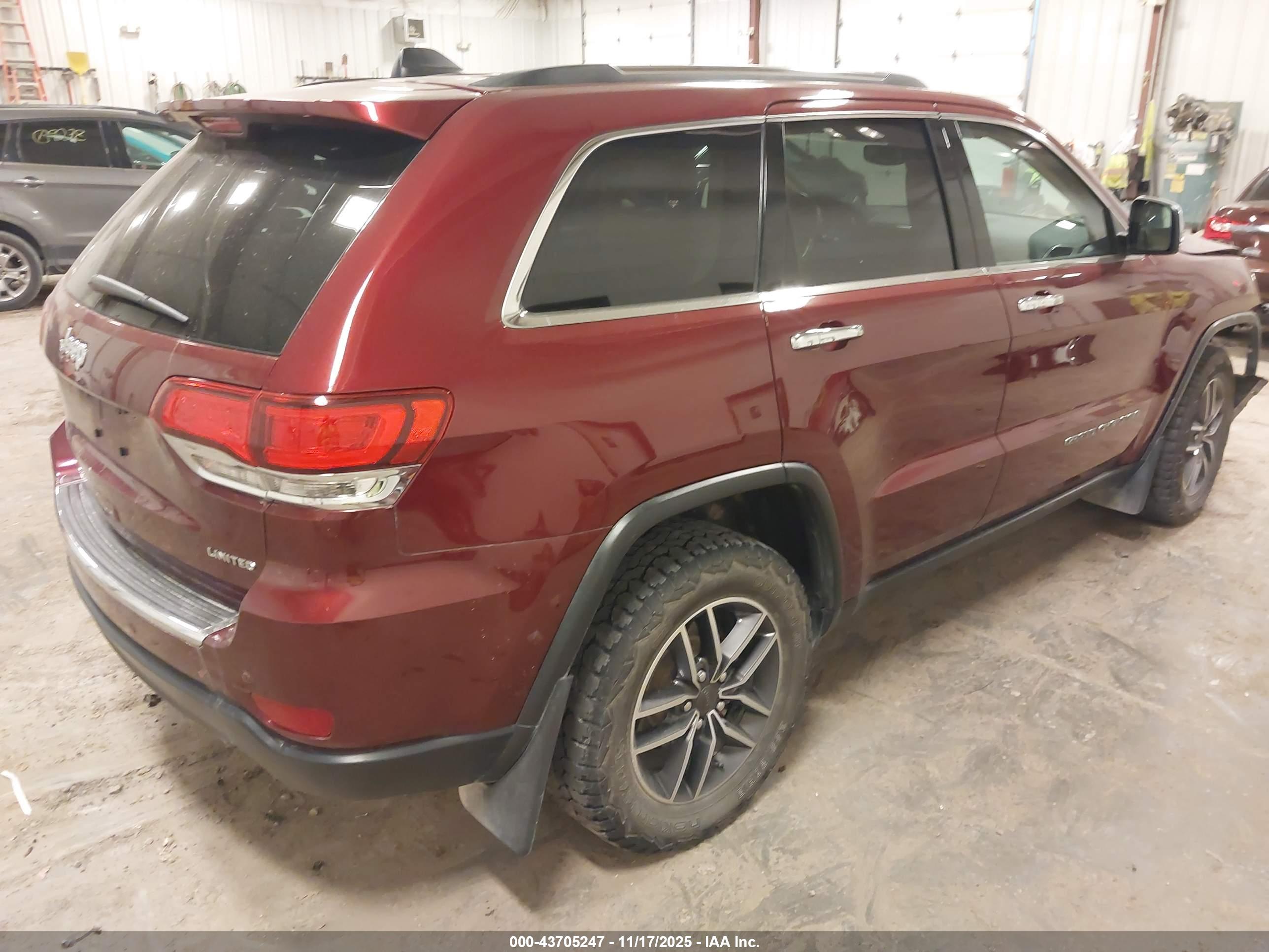 JEEP GRAND image 4