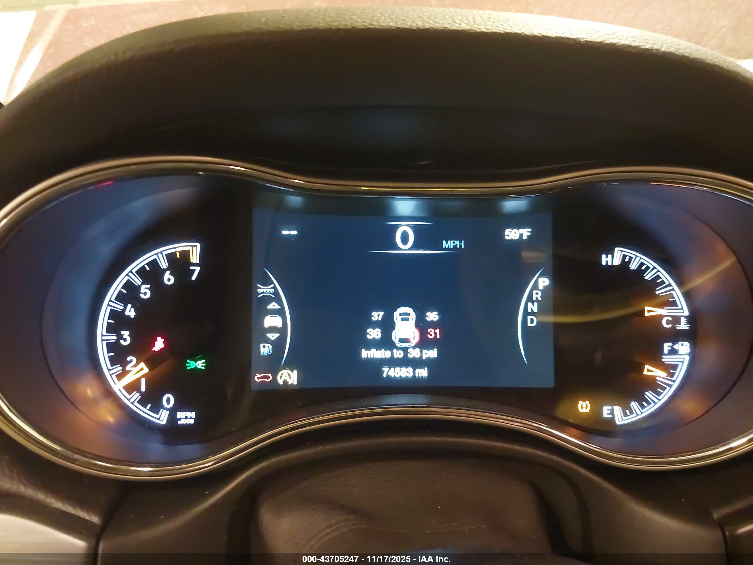JEEP GRAND image 7