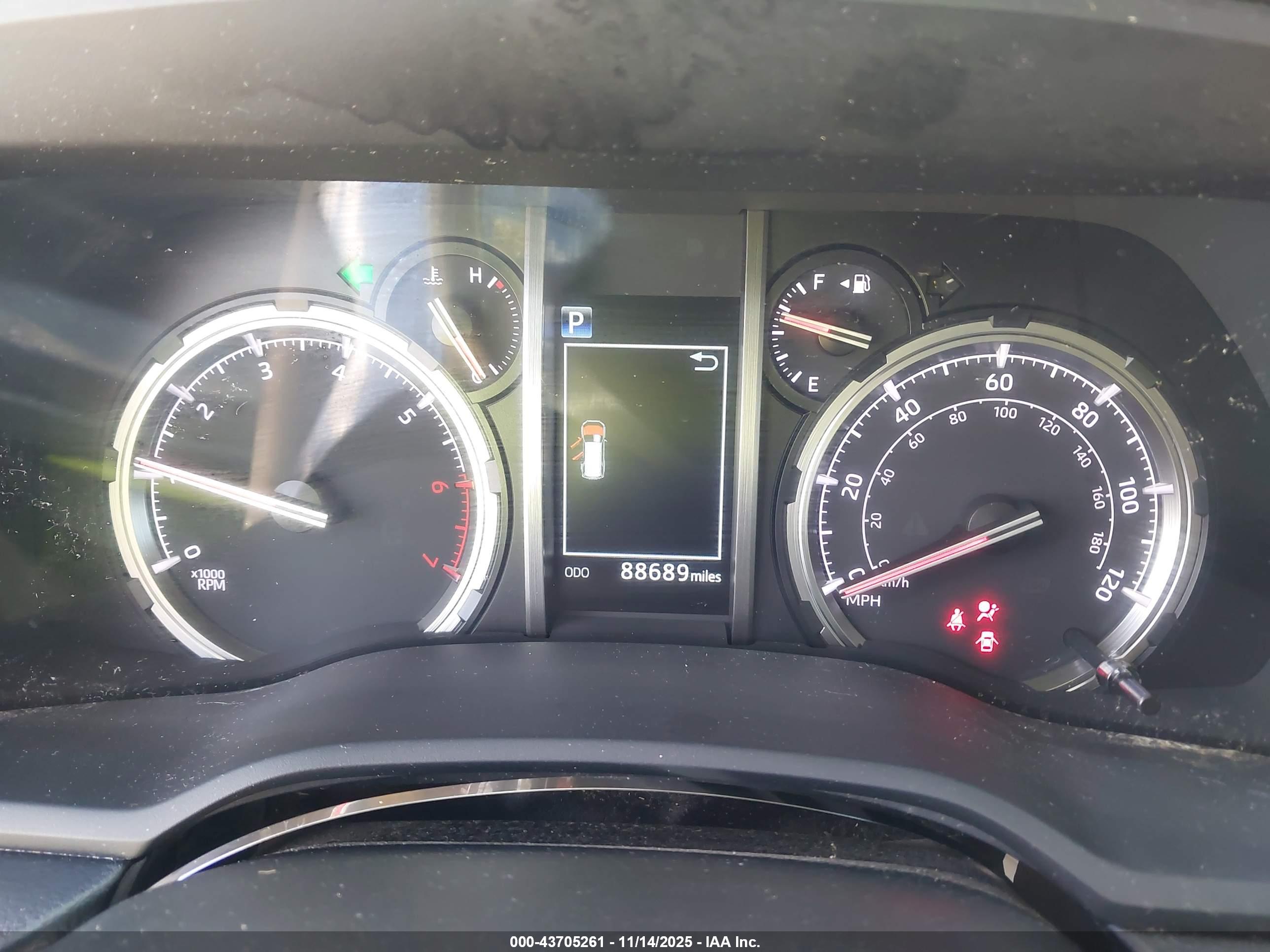 TOYOTA 4RUNNER image 7