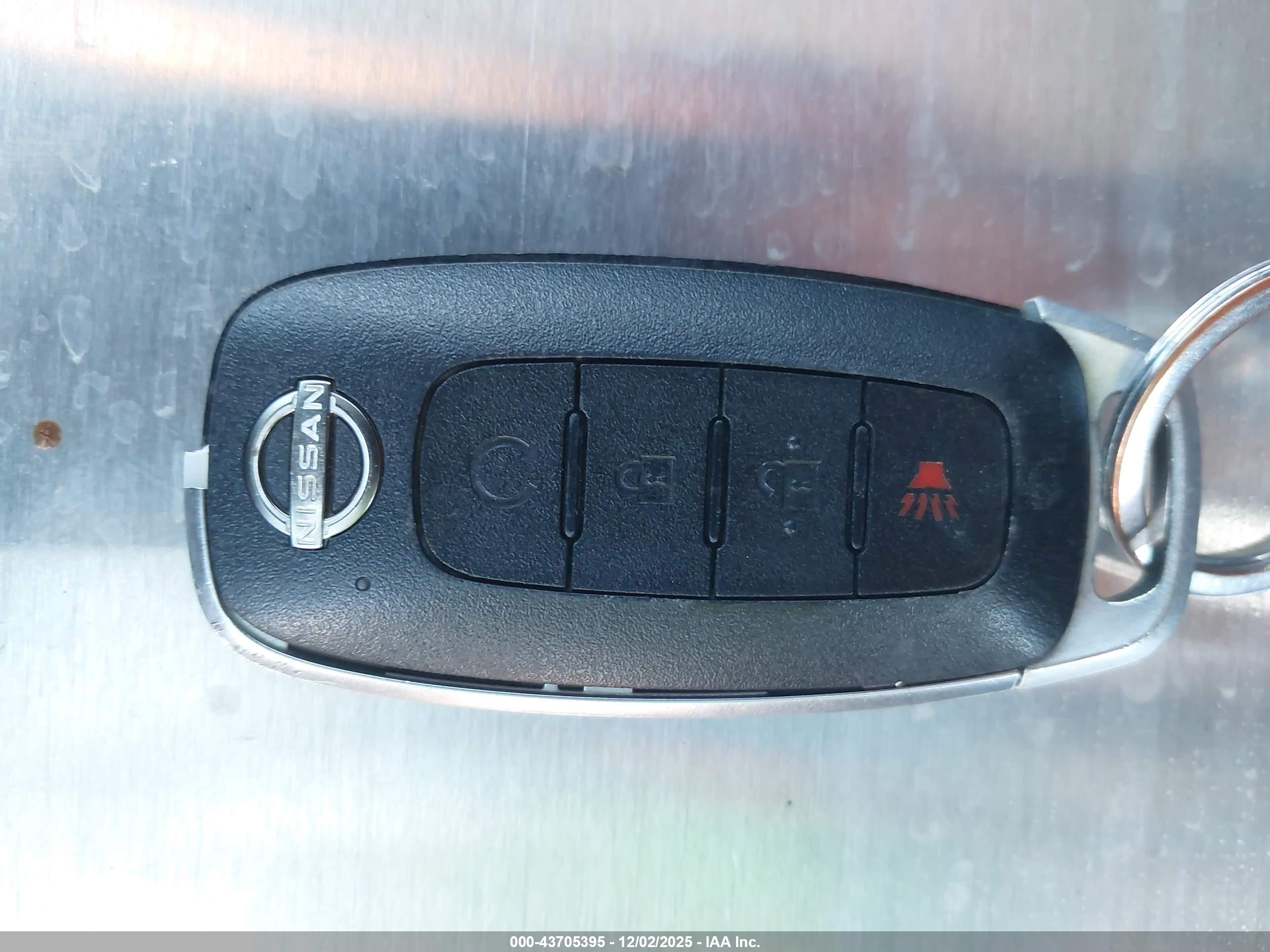 NISSAN KICKS image 11