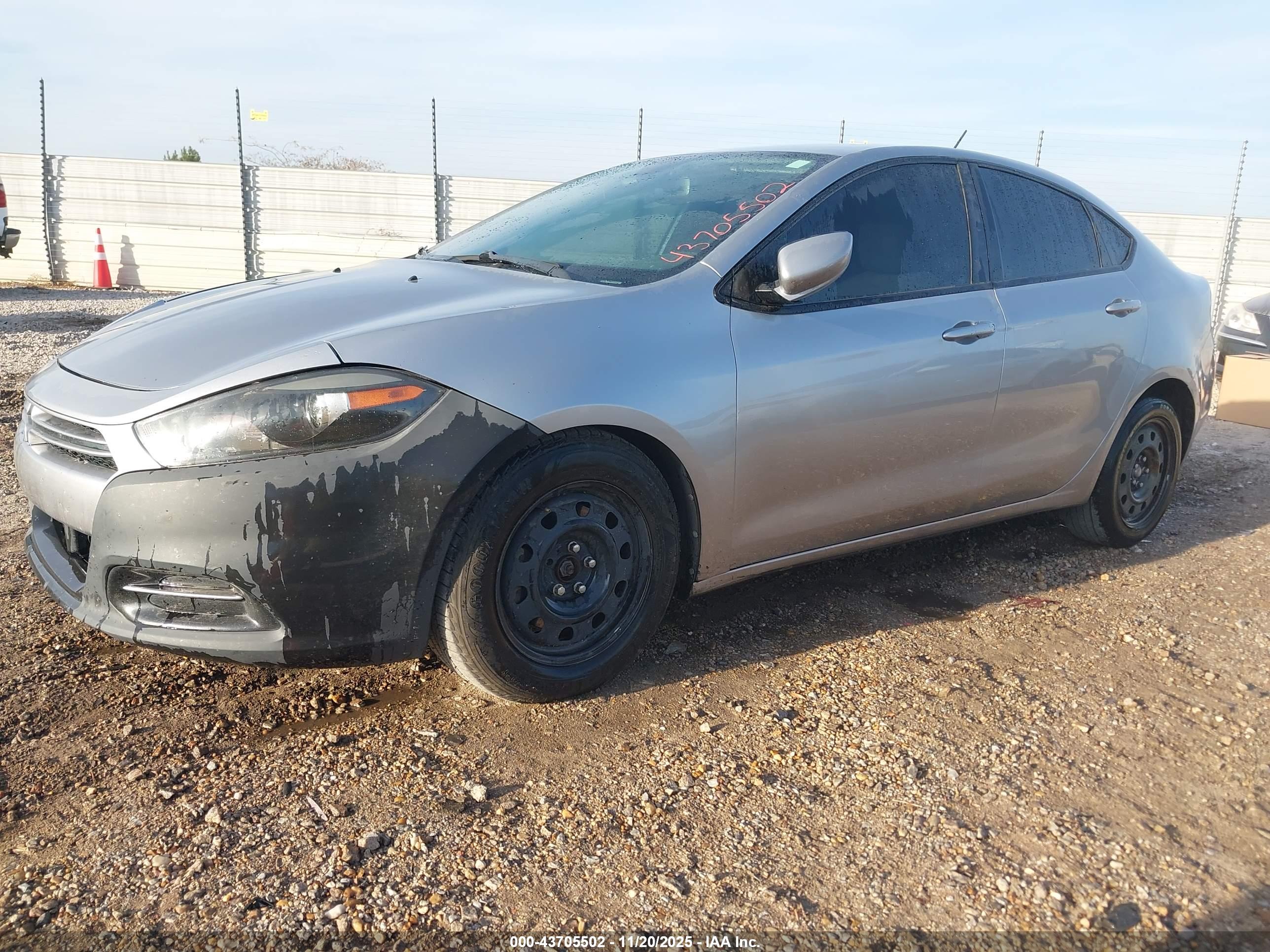 DODGE DART image 2