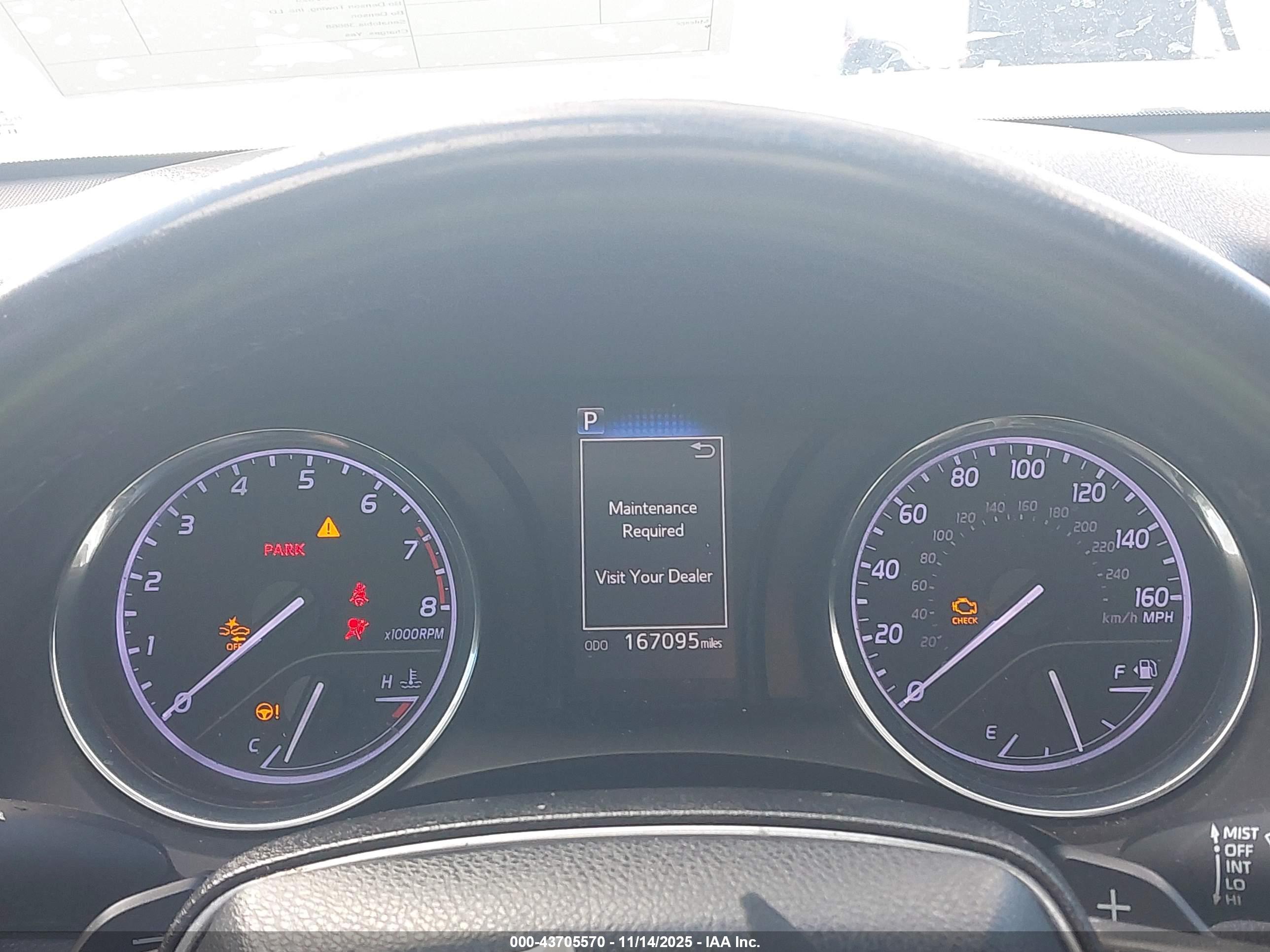 TOYOTA CAMRY image 7