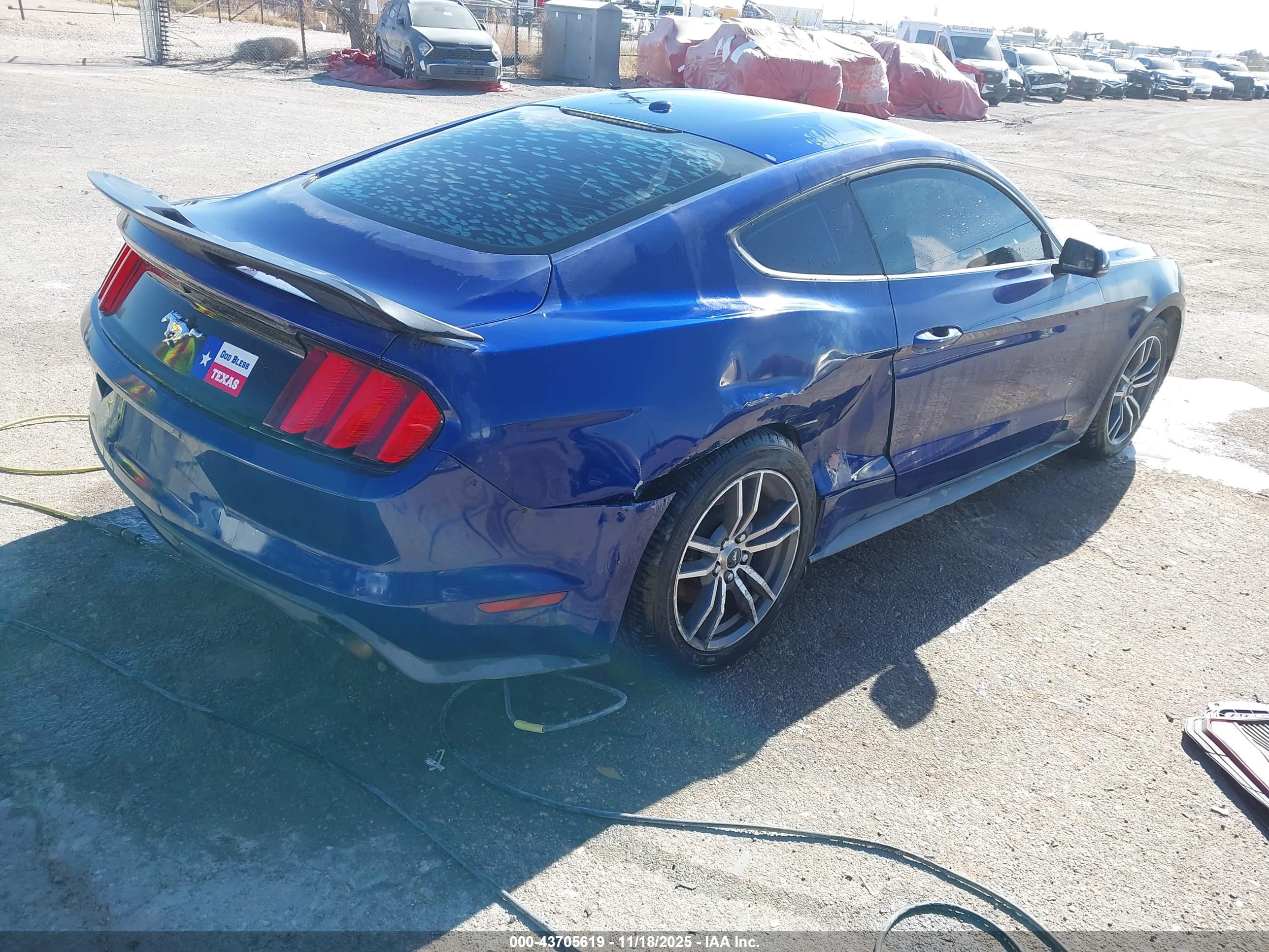 FORD MUSTANG image 4