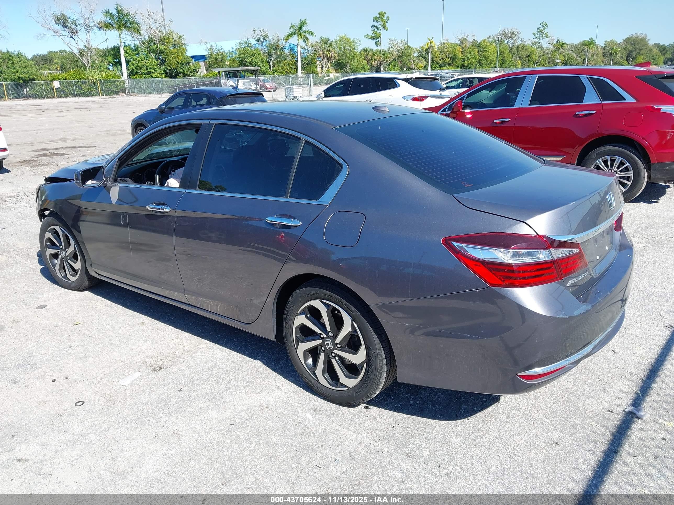 HONDA ACCORD image 3