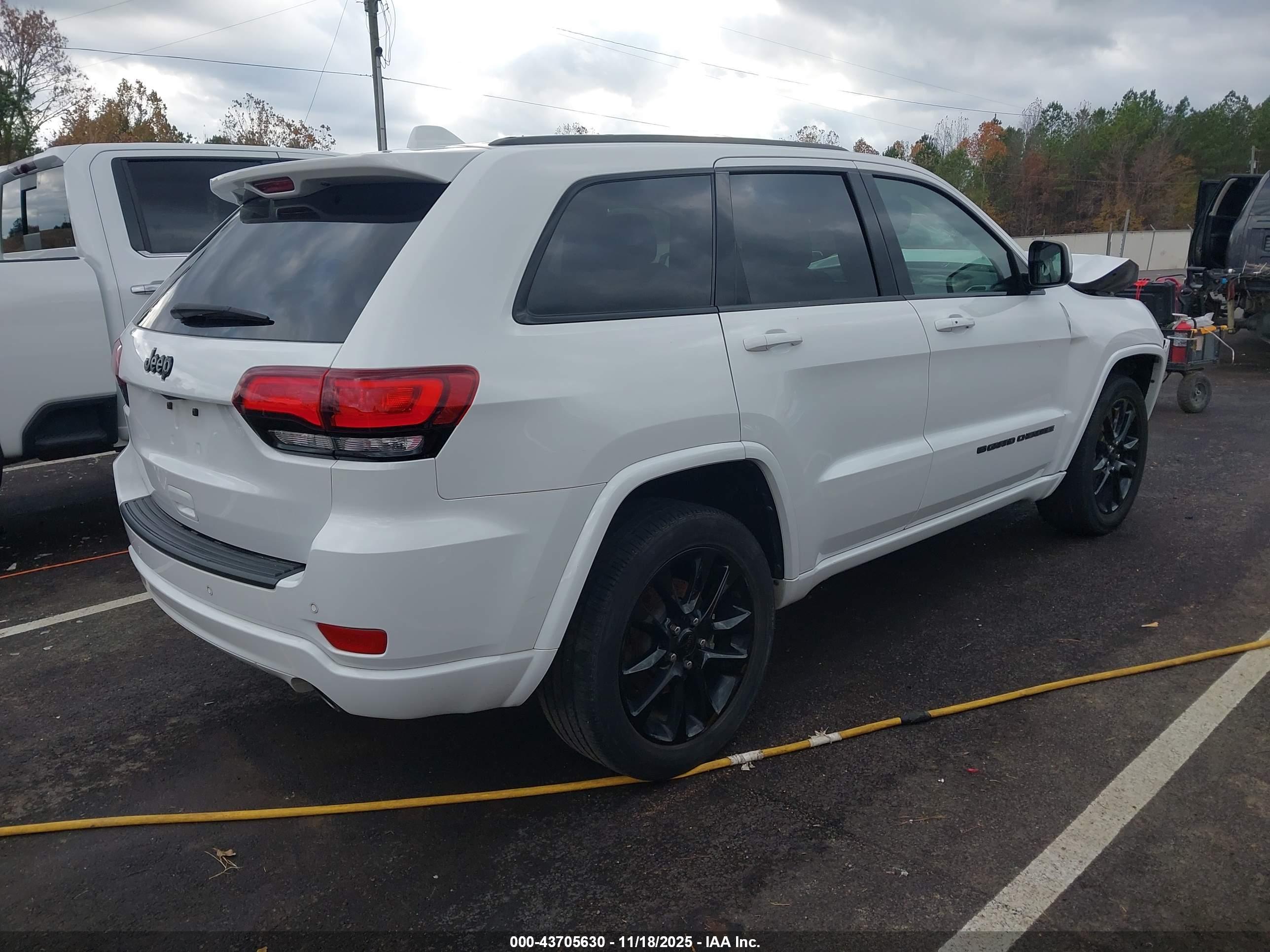 JEEP GRAND image 4